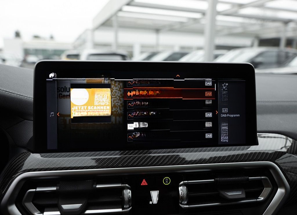 BMW X4 xDrive 30d M-Sport FACEL. PANO AHK HUD 360° foto 21