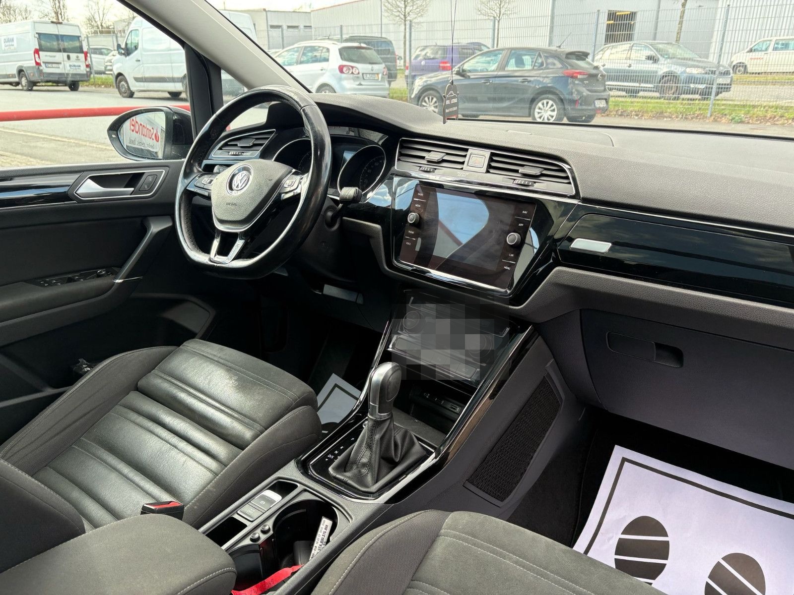 Volkswagen Touran 2.0 TDI "Highline" R-Line 7 Sitzer foto 9
