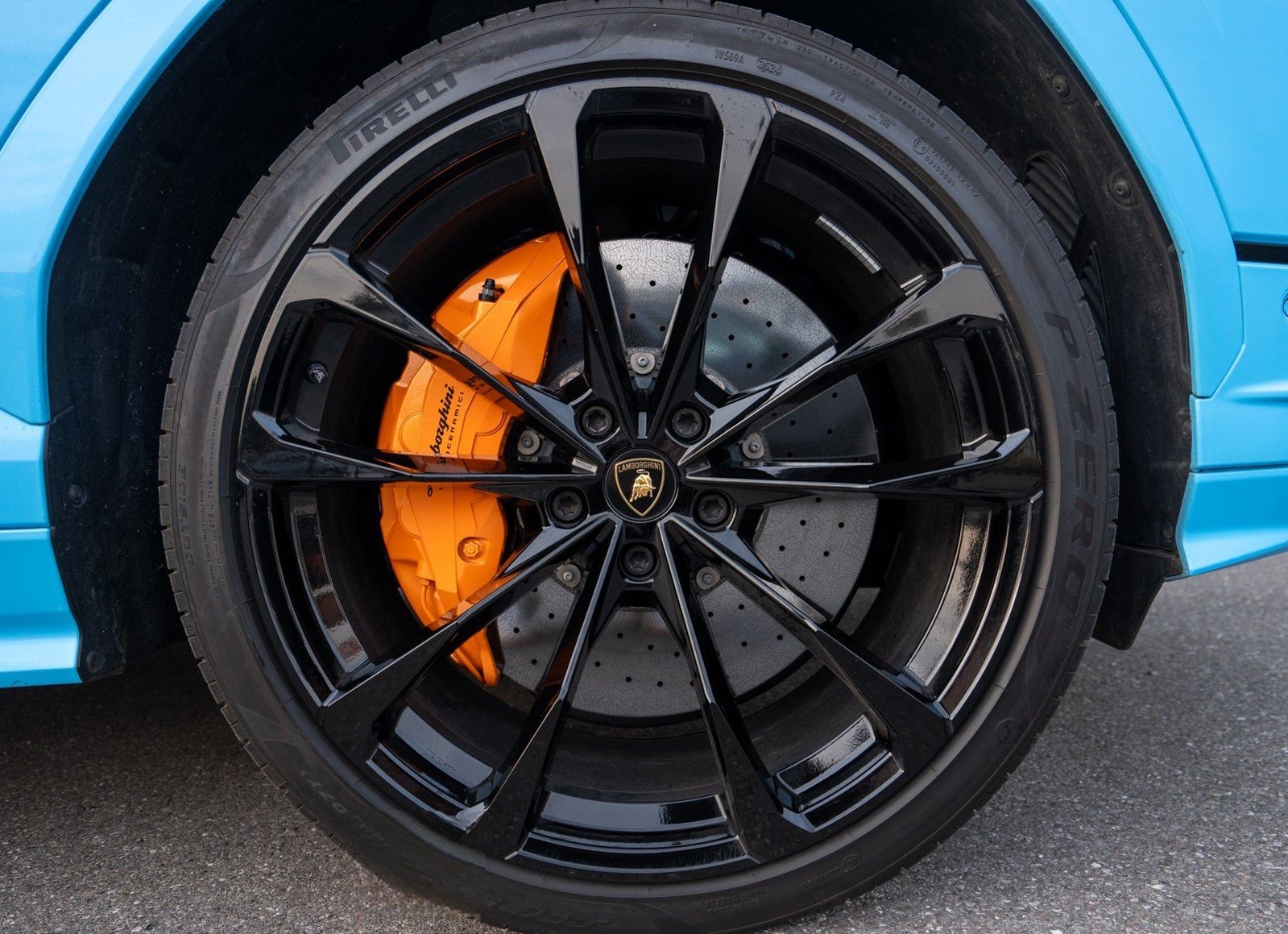Lamborghini Urus S 23" B&O PANO MASSAGE PARK-ASSIST ADP foto 12