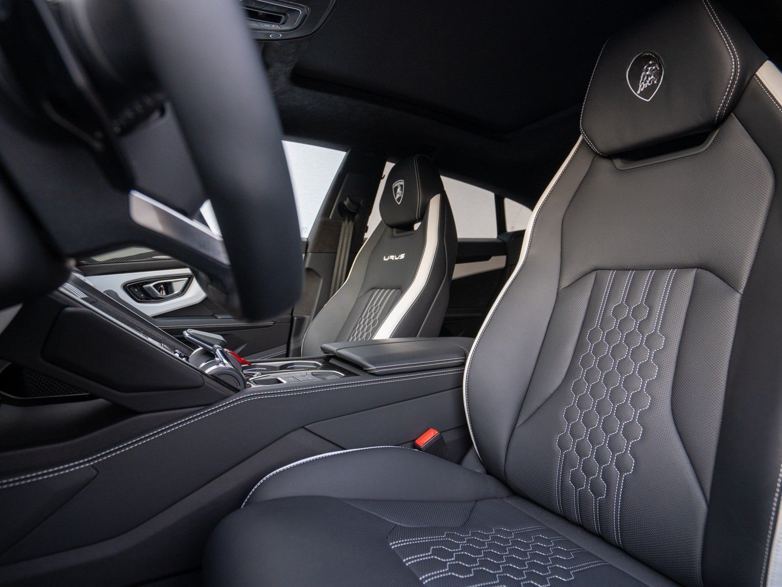 Lamborghini Urus S 23" B&O PANO MASSAGE PARK-ASSIST ADP foto 19