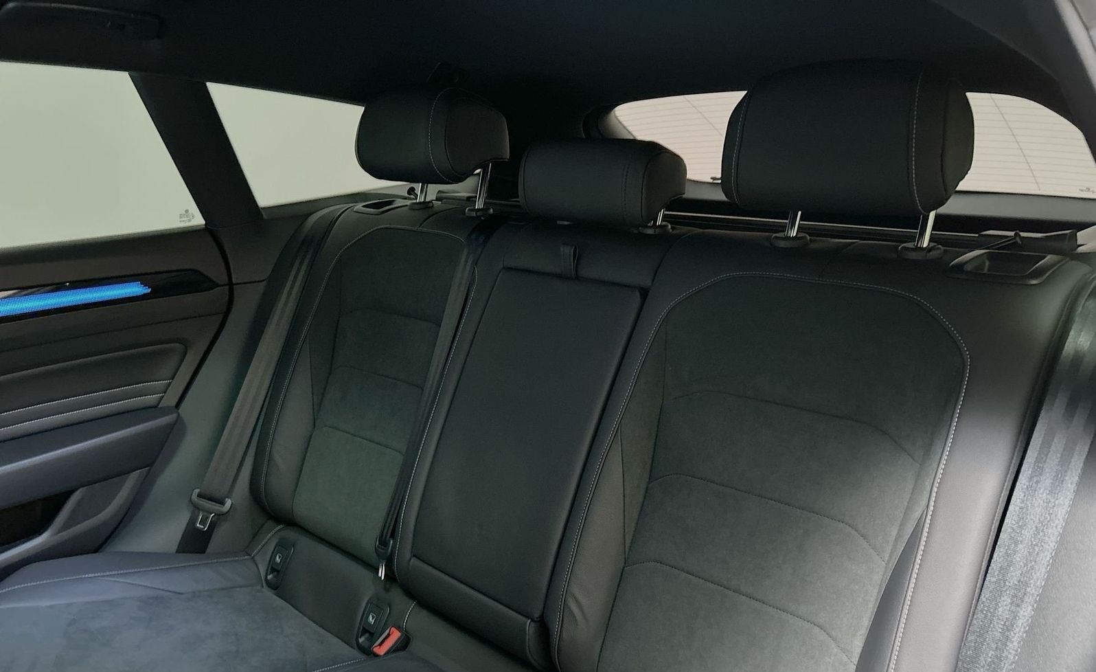 Volkswagen Arteon Shooting Brake 1.4 TSI eHybrid DSG R-Line foto 23