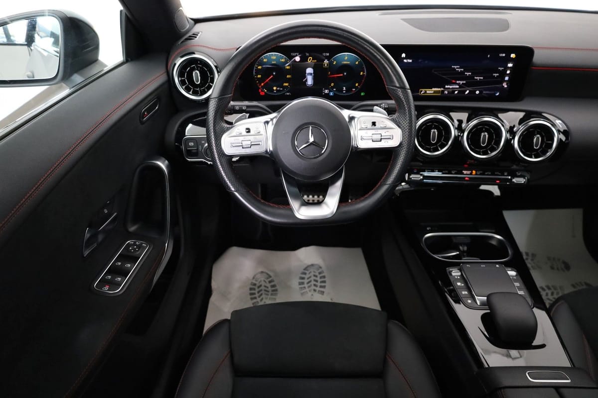 Mercedes-Benz CLA 220d SB 4M AMG Navi,PanDach,Night/Park Paket foto 17