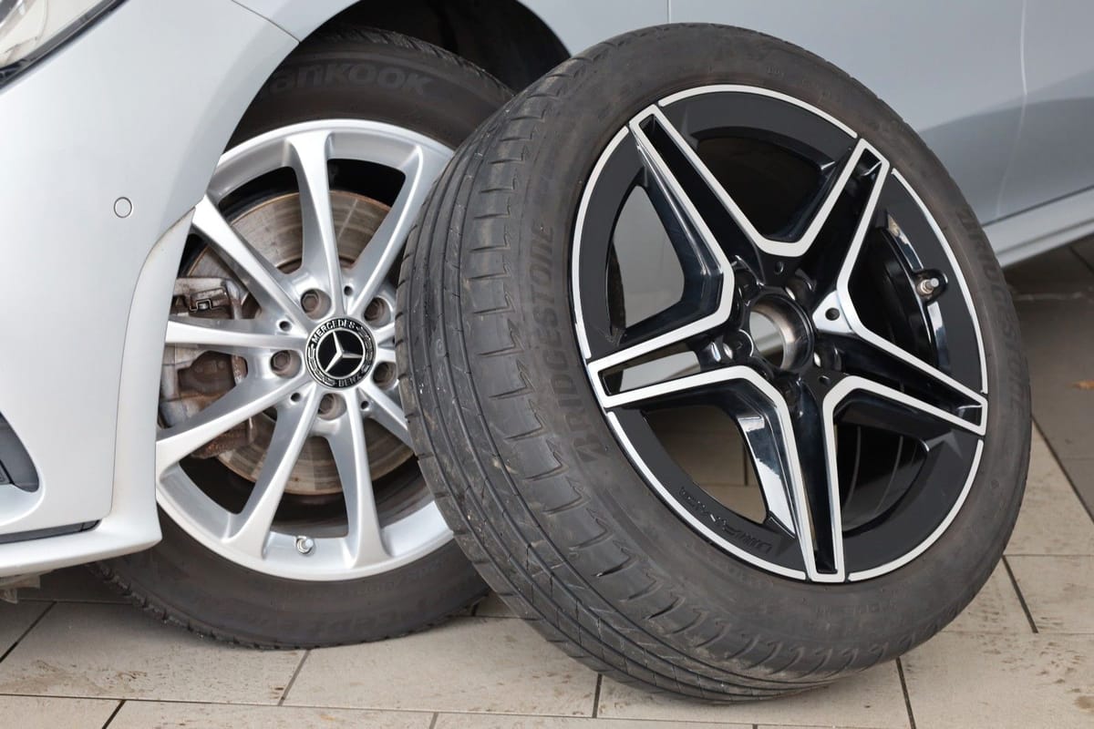 Mercedes-Benz CLA 220d SB 4M AMG Navi,PanDach,Night/Park Paket foto 9