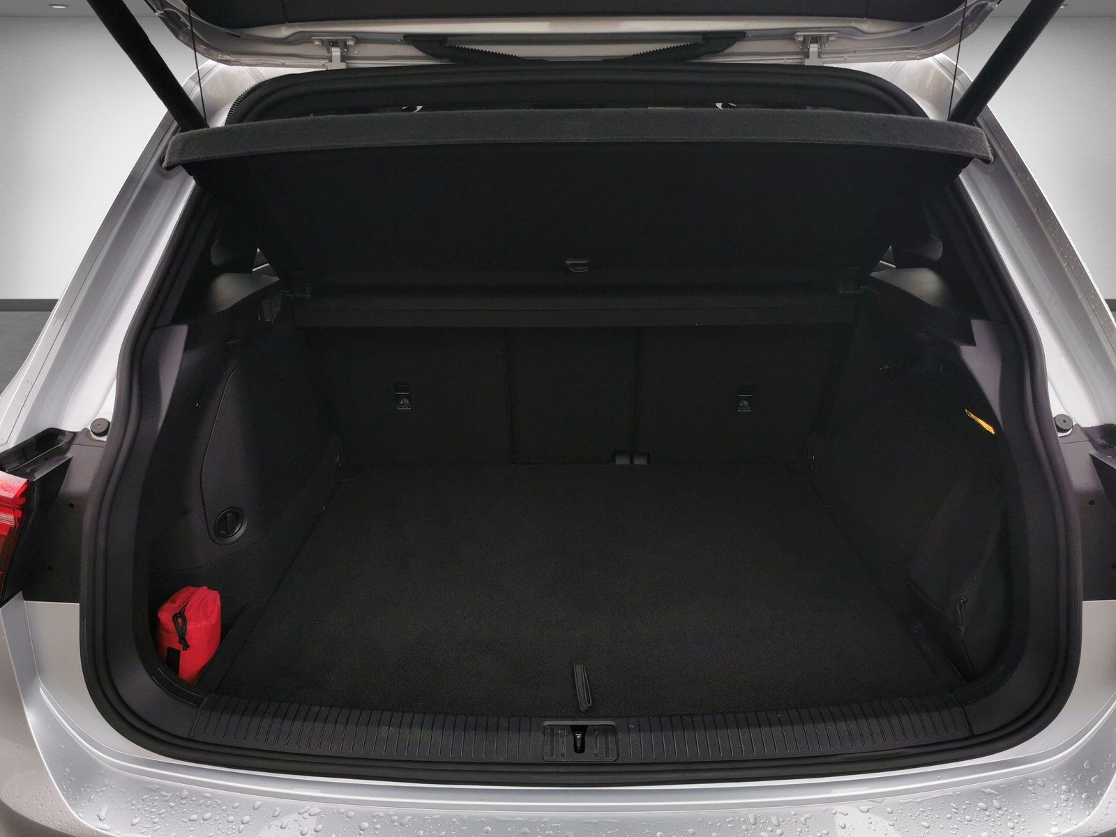 Volkswagen Tiguan R-Line 1.4 eHybr. IQ.Light RearView DCC A foto 14