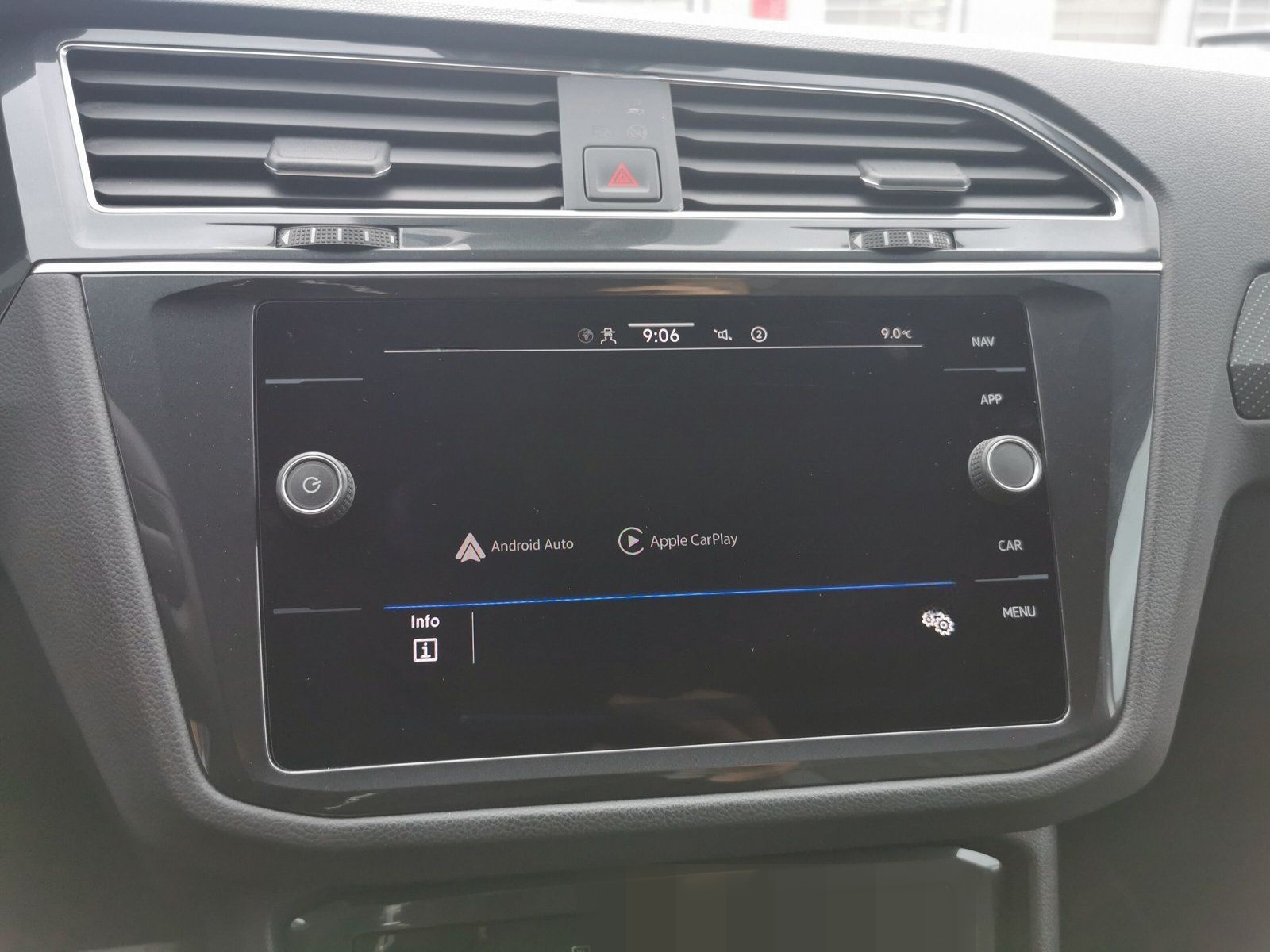 Volkswagen Tiguan R-Line 1.4 eHybr. IQ.Light RearView DCC A foto 21