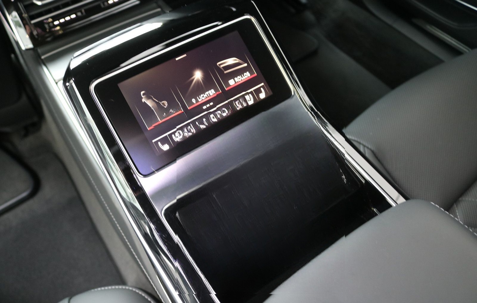Audi A8L 60 TFSI Lang V8 S line /Exclusive/3xTV/B&O/ foto 19
