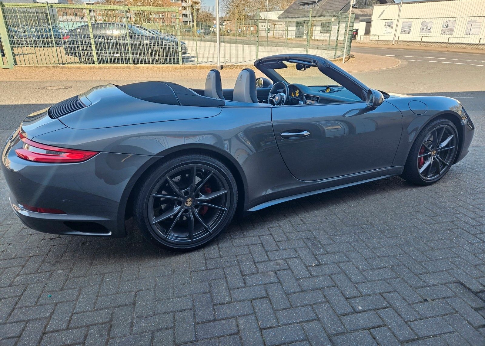 Porsche 911 Carrera 4 S Cabriolet Lift,Approved bis 2027 foto 2