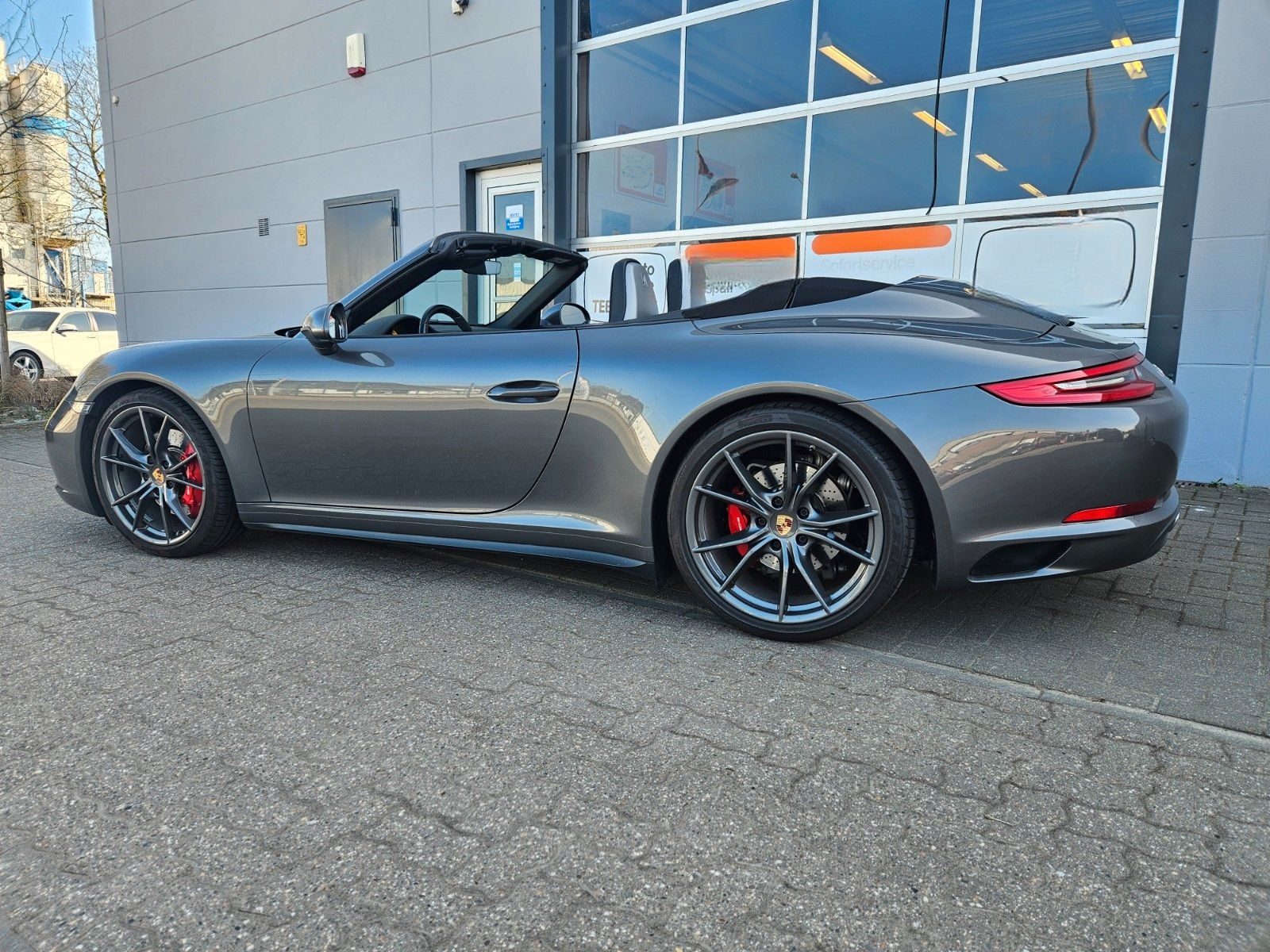Porsche 911 Carrera 4 S Cabriolet Lift,Approved bis 2027 foto 8
