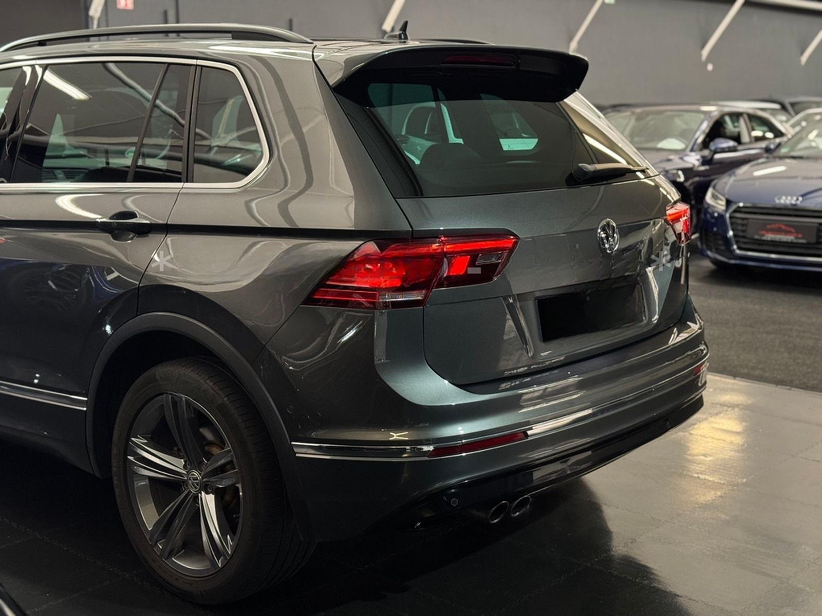 Volkswagen Tiguan R-Line/DSG/Navi/Virtual/Headup/Kamera/Shz foto 13