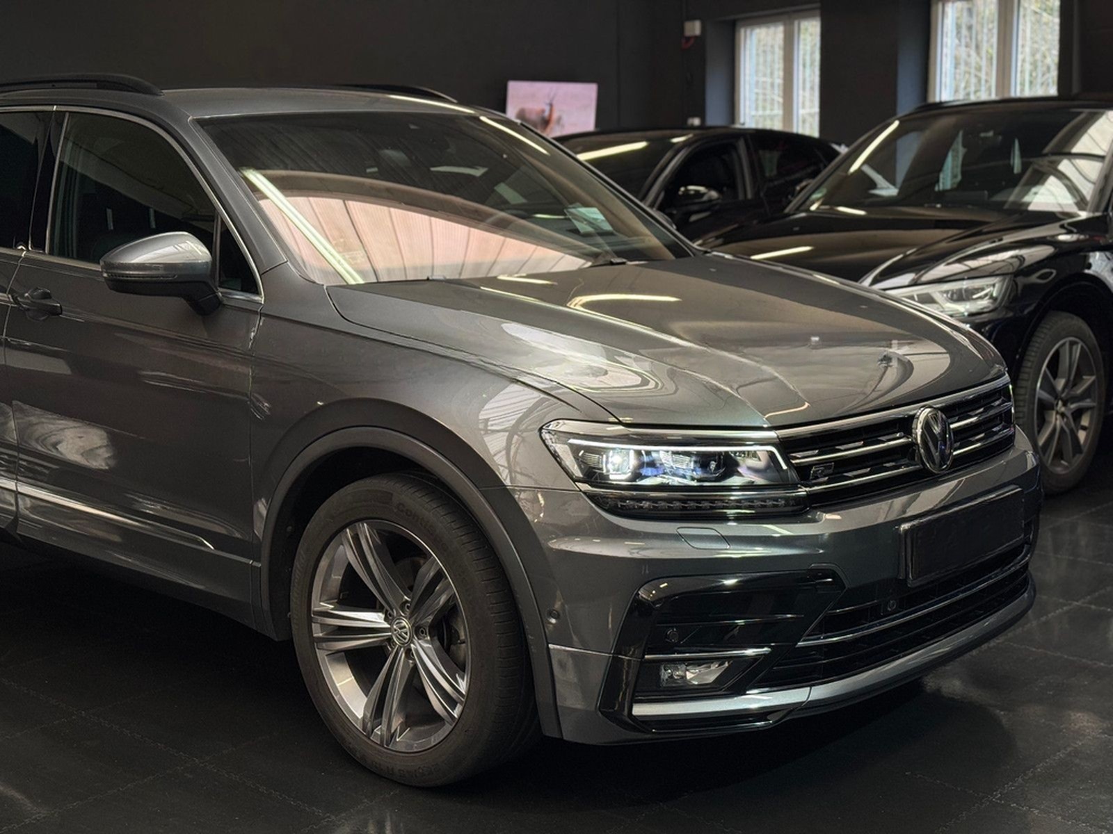 Volkswagen Tiguan R-Line/DSG/Navi/Virtual/Headup/Kamera/Shz foto 30