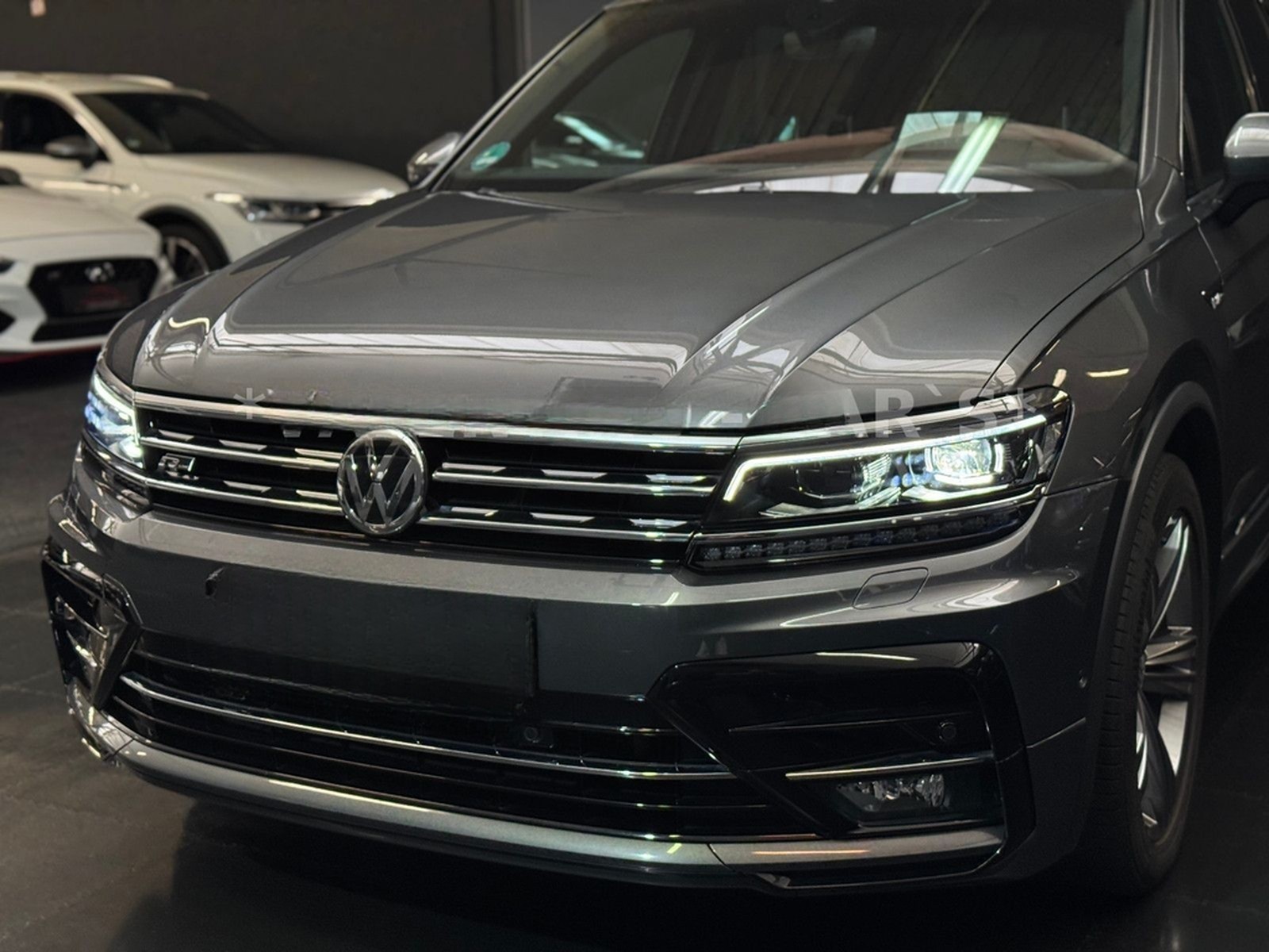 Volkswagen Tiguan R-Line/DSG/Navi/Virtual/Headup/Kamera/Shz foto 34