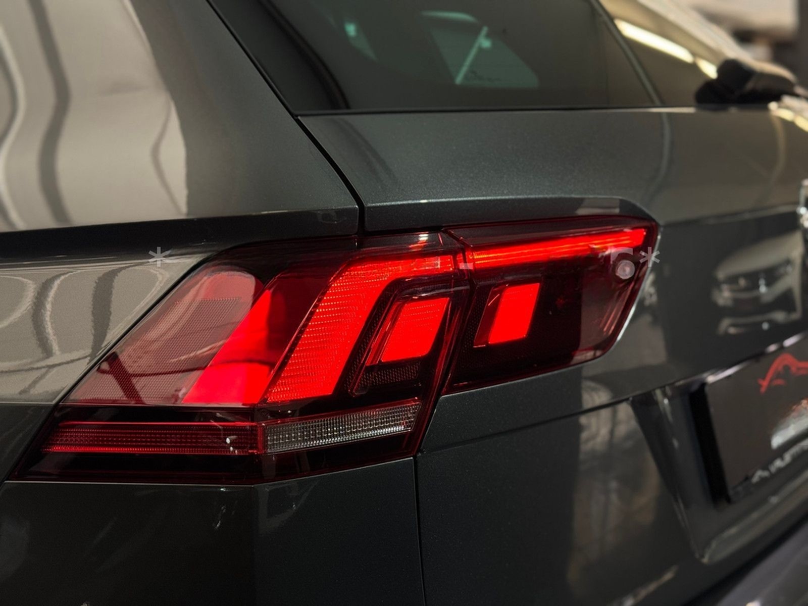 Volkswagen Tiguan R-Line/DSG/Navi/Virtual/Headup/Kamera/Shz foto 38