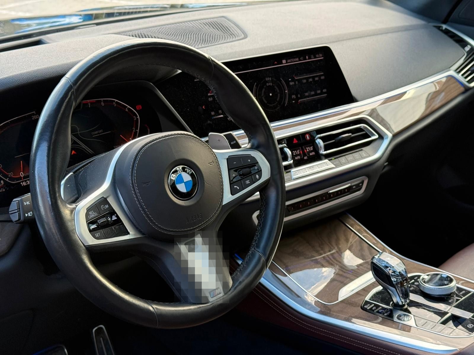 BMW X5 xDrive40i foto 11
