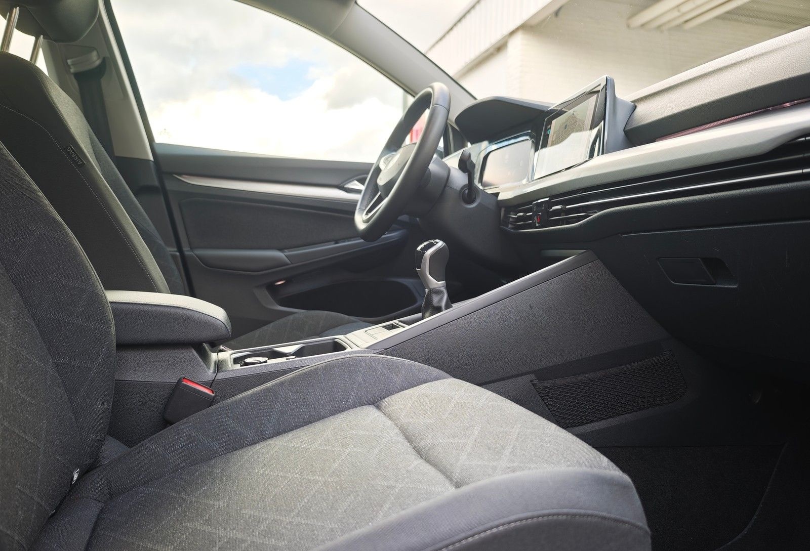 Volkswagen Golf VIII Variant Life 2.0 TDI AHK*RKamera*LED*N foto 15