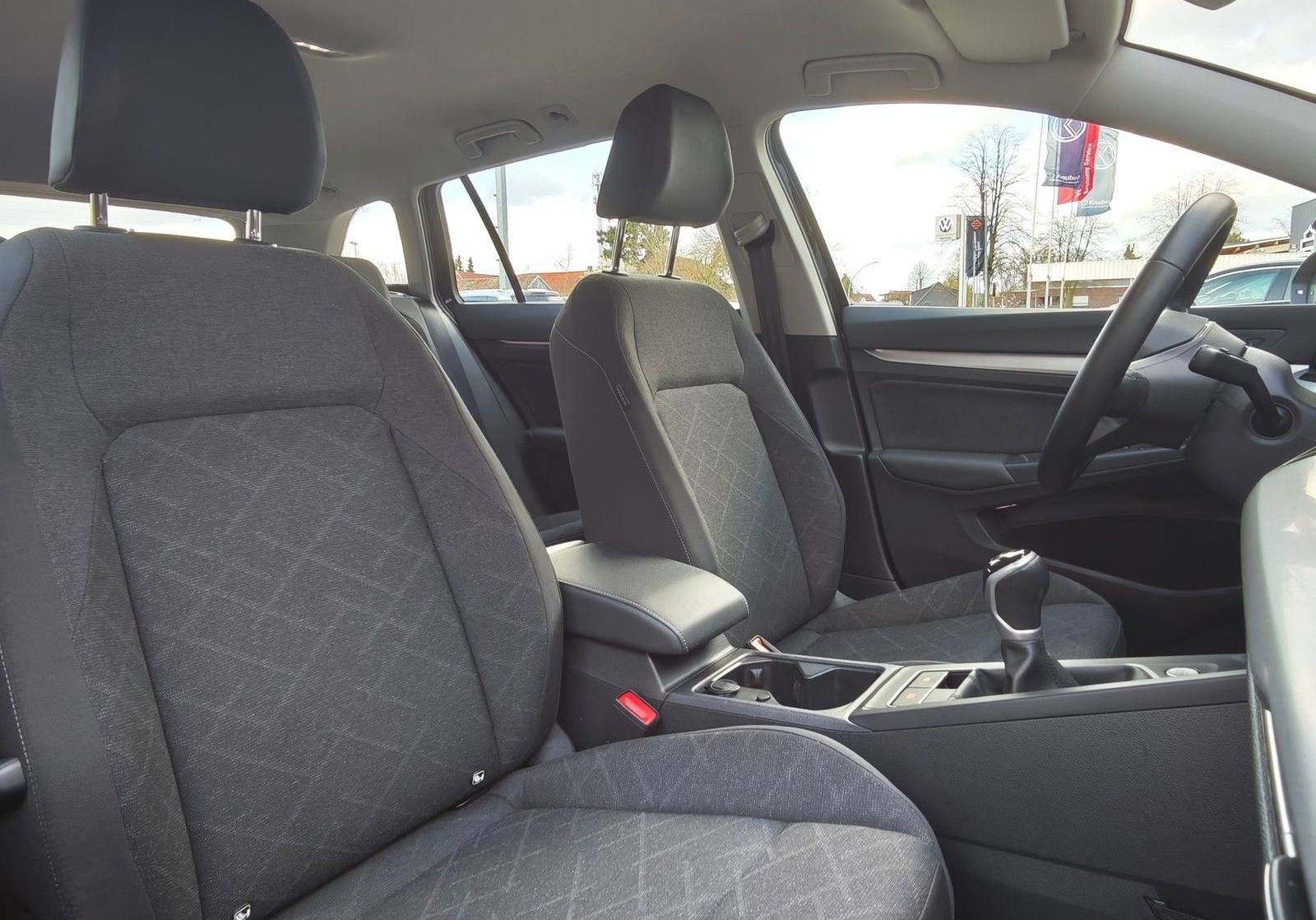 Volkswagen Golf VIII Variant Life 2.0 TDI AHK*RKamera*LED*N foto 16