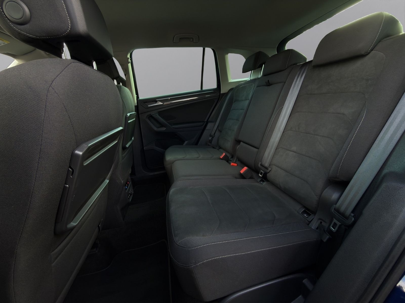 Volkswagen Tiguan 2.0 StandHz.I AHKI LEDI CarPlayI Garantie foto 15
