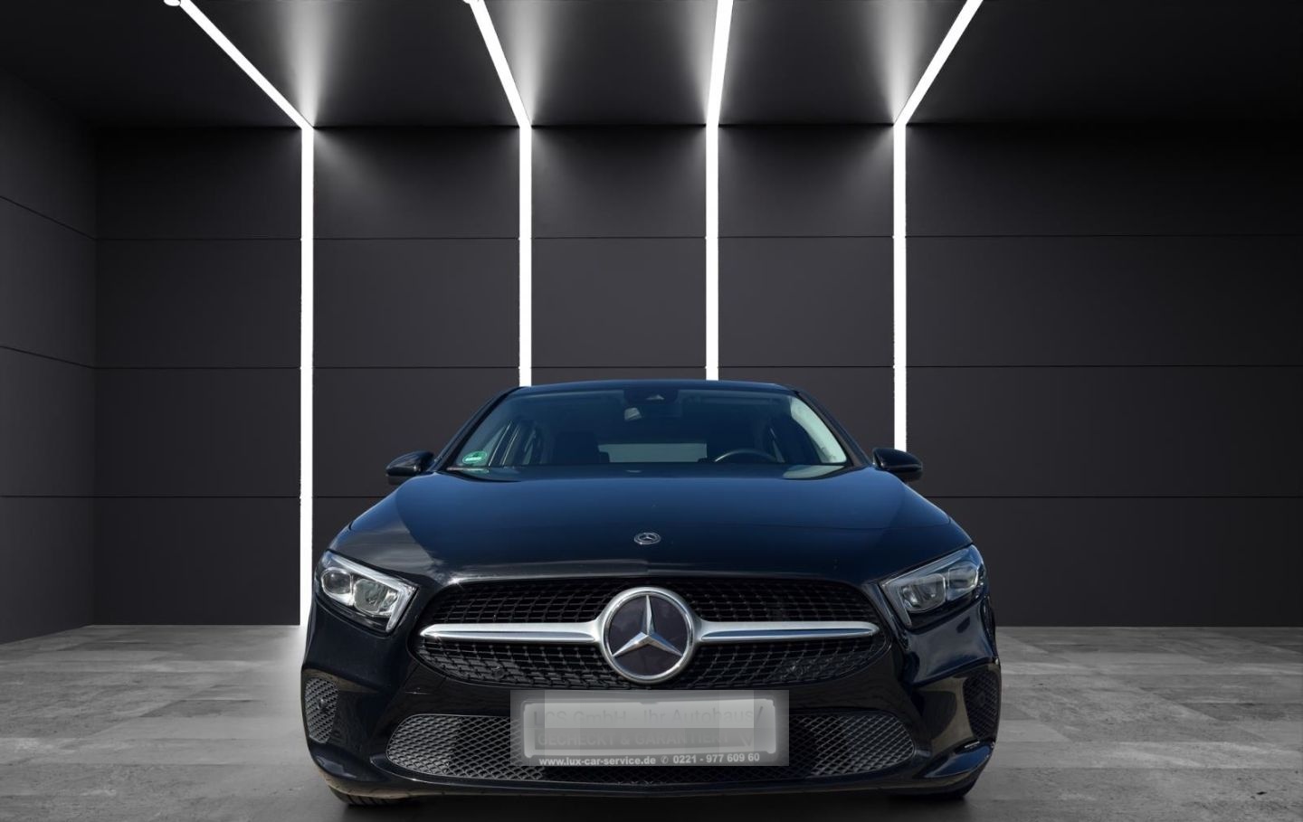 Mercedes-Benz A 180 Distronic Navi Digitales Cockpit LED SHZ K foto 2