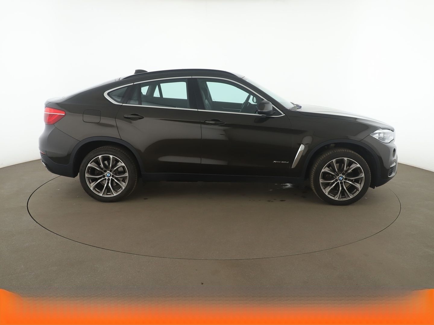 BMW xDrive 40d Aut.*NAVI*LED*TEMPO*CAM*SHZ*ALU* foto 7