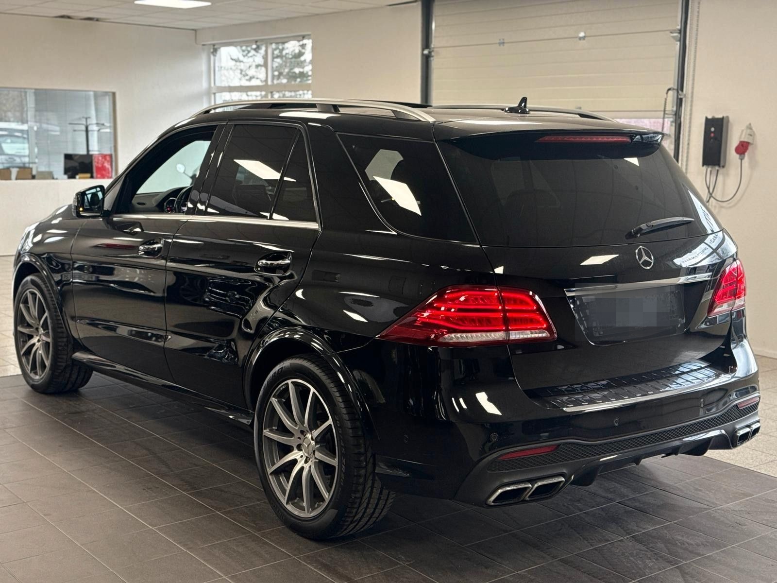 Mercedes-Benz GLE 63 AMG 4Matic/360°Kamera/Pano/Navi/Ahk/8Fach foto 12