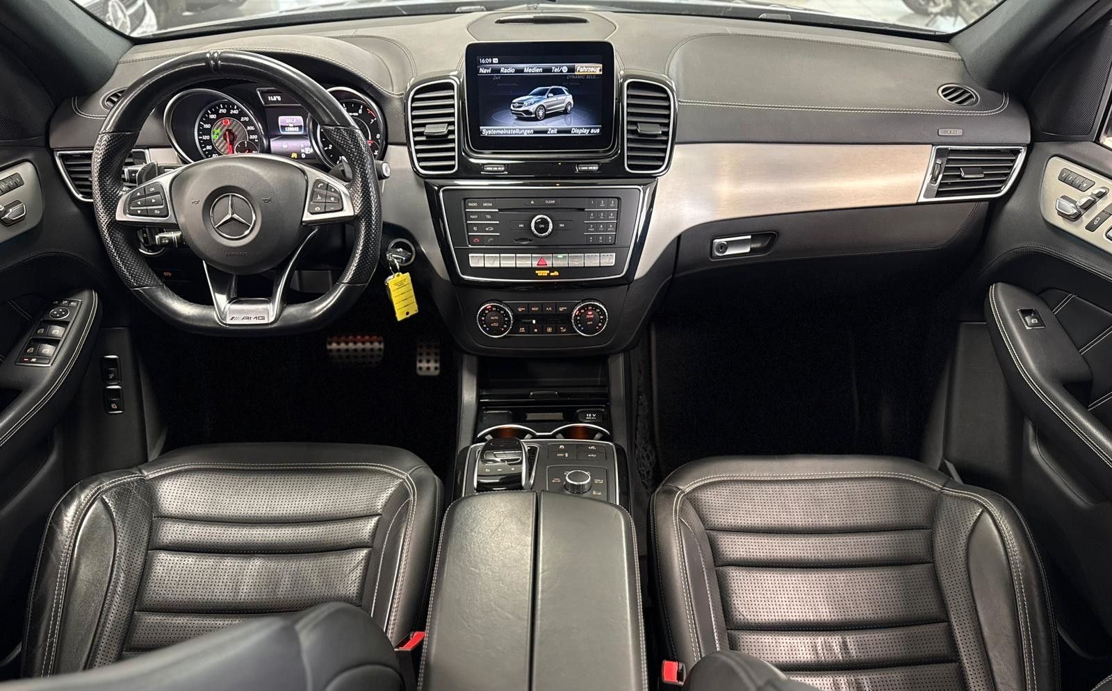 Mercedes-Benz GLE 63 AMG 4Matic/360°Kamera/Pano/Navi/Ahk/8Fach foto 24
