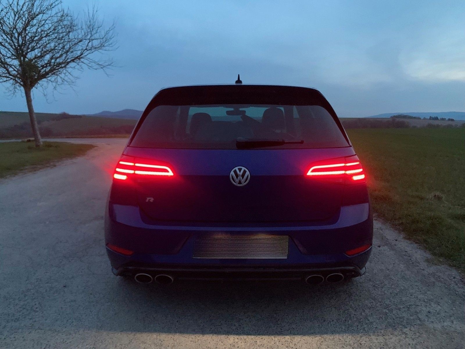 Volkswagen Golf VII R 4Motion 310PS Schalter 19" 3T no OPF foto 8