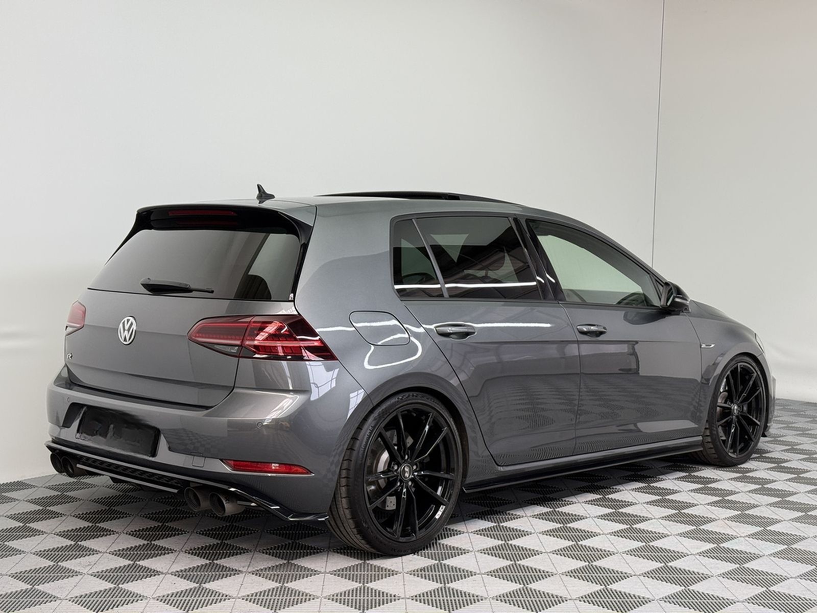 Volkswagen Golf R 4Motion|Pano|Akrapovic|Pretoria|Virtual| foto 25