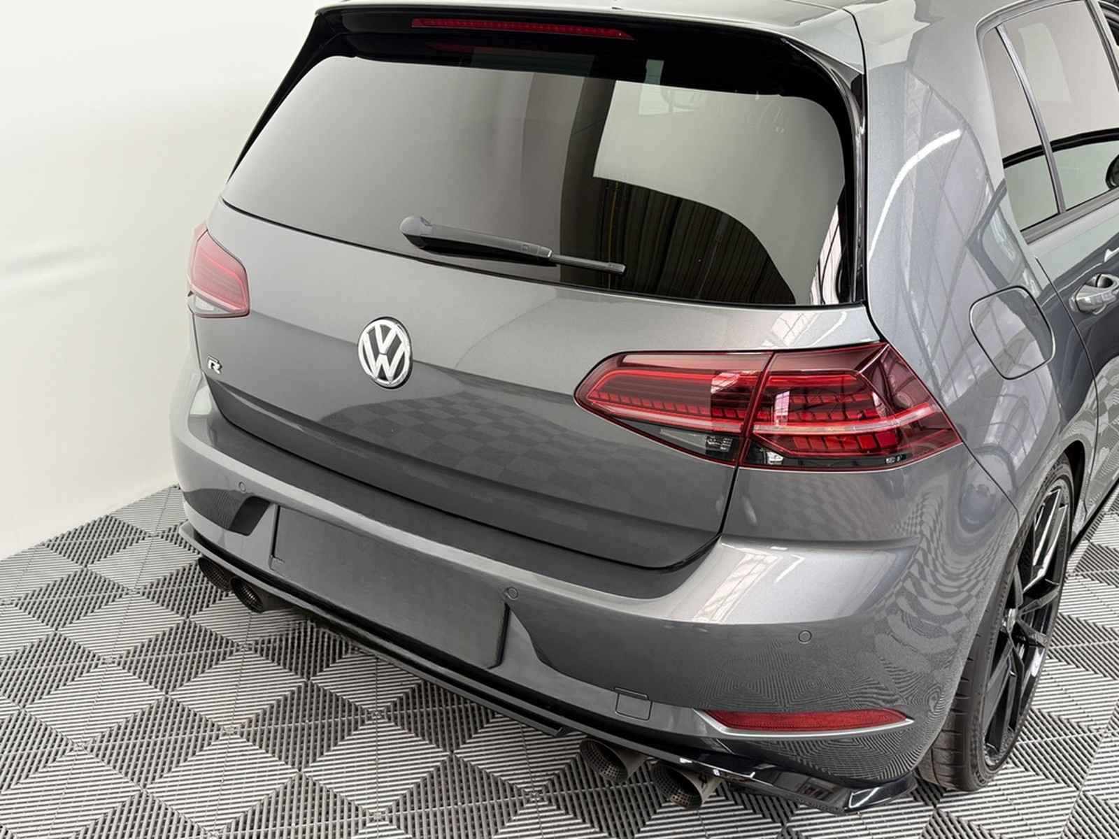 Volkswagen Golf R 4Motion|Pano|Akrapovic|Pretoria|Virtual| foto 29