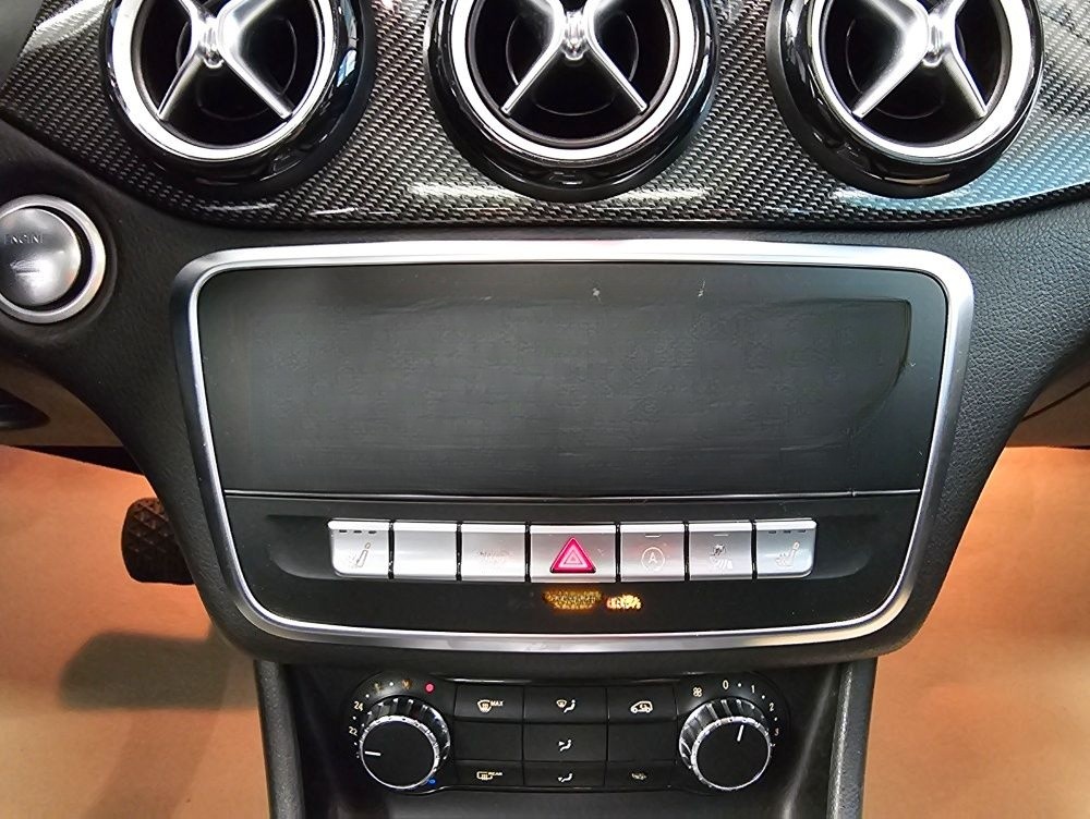 Mercedes-Benz GLA 200 AHK,19 Zoll,Navi,LED,Sitzheiung,Kamera foto 13