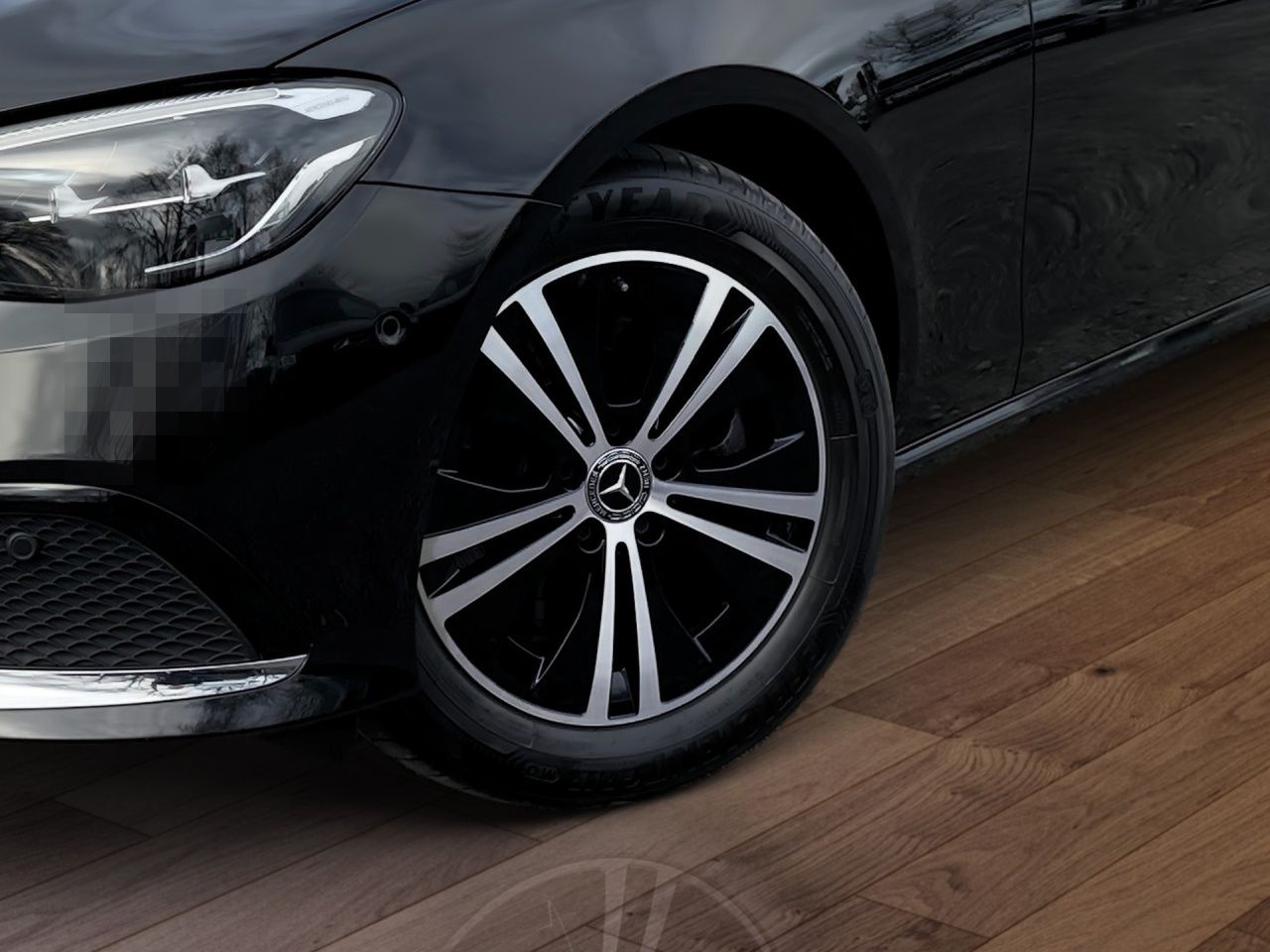 Mercedes-Benz E 220 d 4M T AVANTGARDE+ALLRAD+CARPLAY+KAMERA+ foto 3