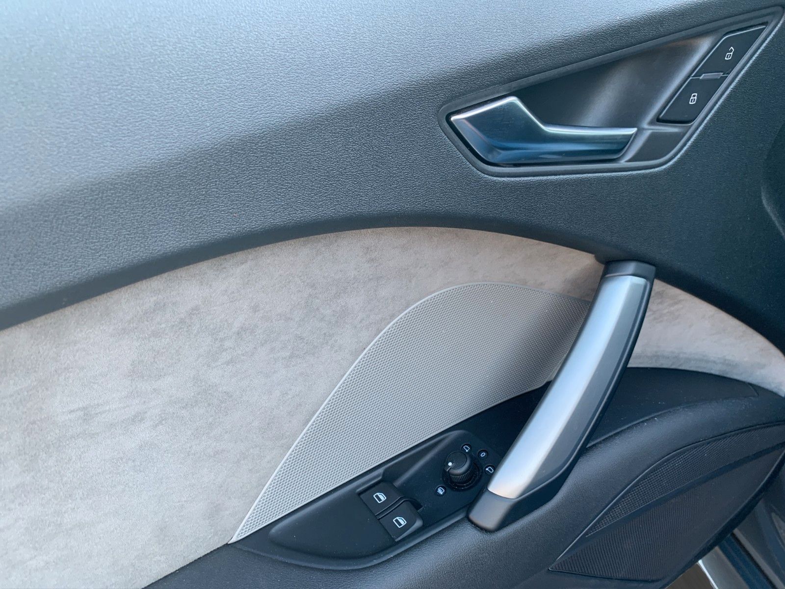 Audi TT Coupe 2.0 TFSI quattro*S tronic*S Sportsitze* foto 16