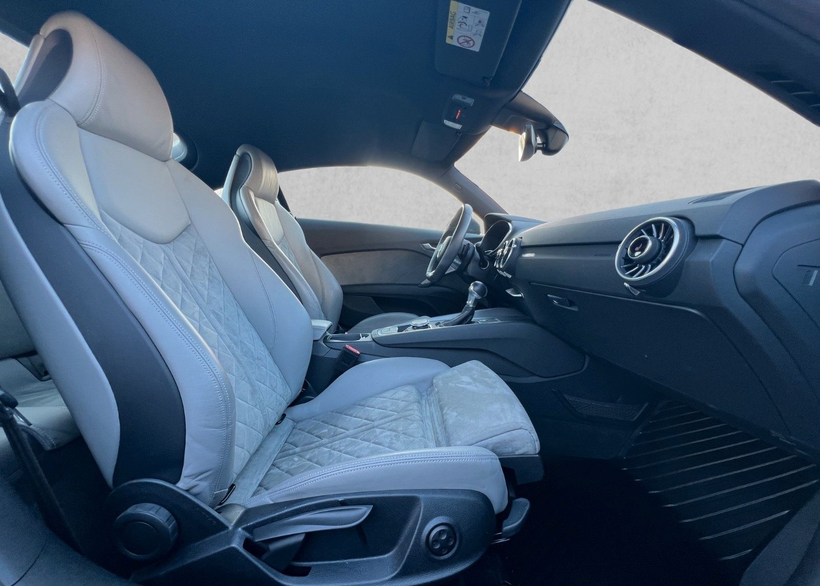 Audi TT Coupe 2.0 TFSI quattro*S tronic*S Sportsitze* foto 10