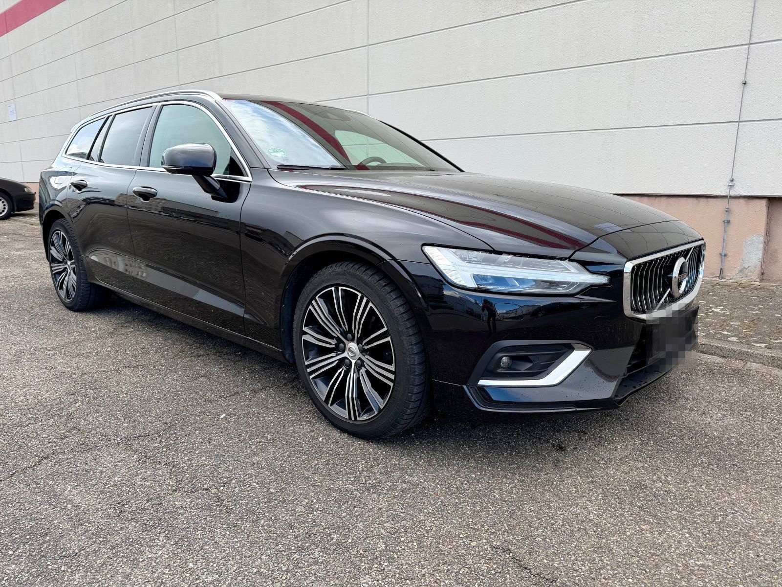 Volvo V60 D4 Inscription FULL-LED+PANORAMADACH+BLIS foto 3