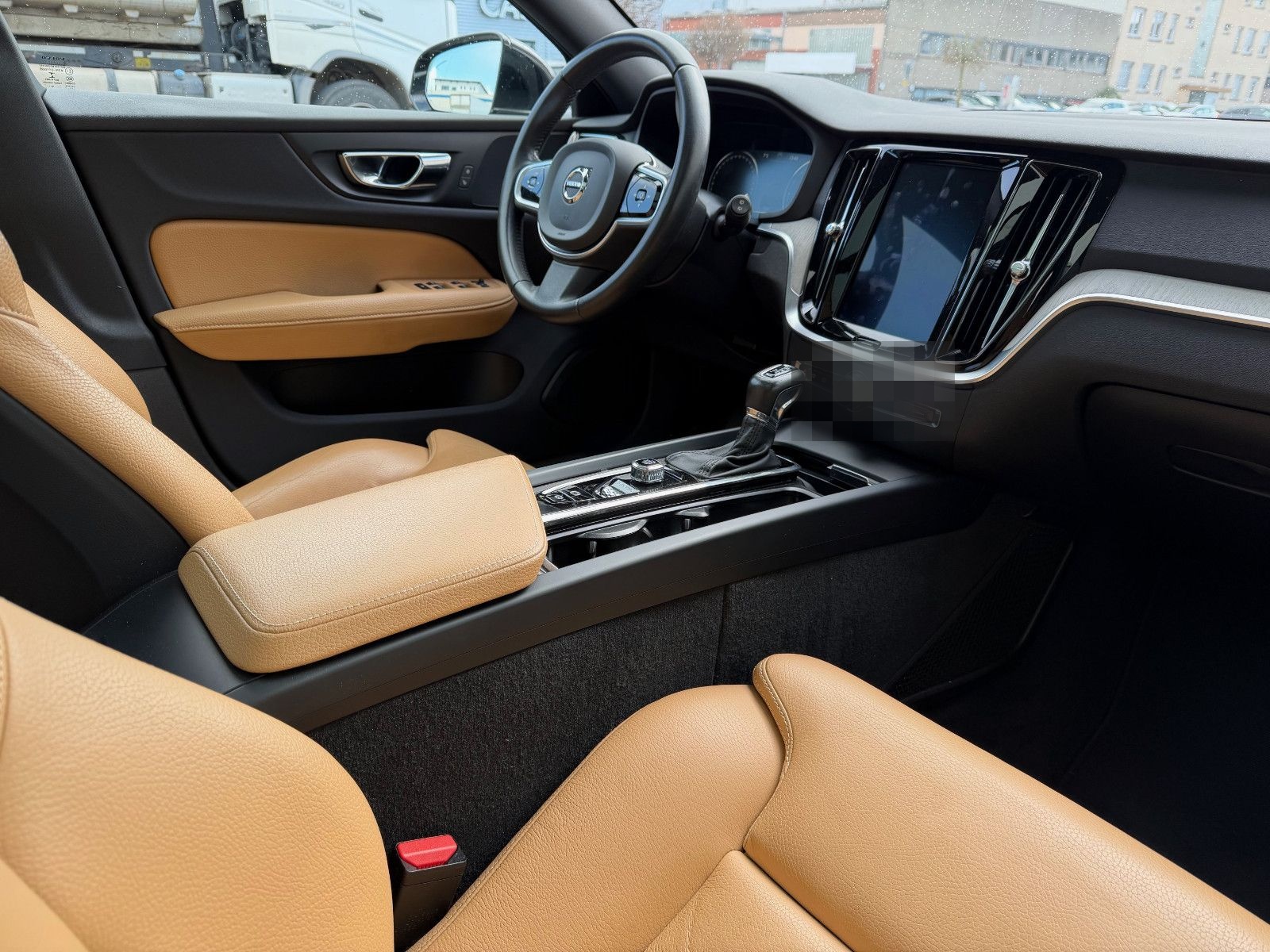 Volvo V60 D4 Inscription FULL-LED+PANORAMADACH+BLIS foto 6