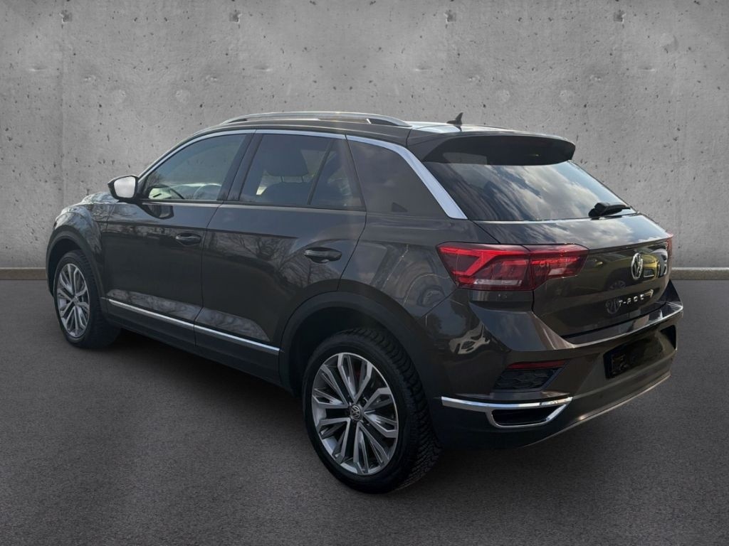 Volkswagen T-Roc 1.5 TSI Sport LED Navi AppConn ACC SHZ PDC foto 3