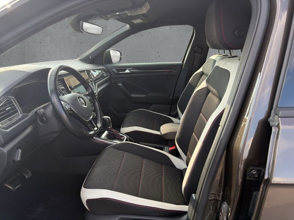 Volkswagen T-Roc 1.5 TSI Sport LED Navi AppConn ACC SHZ PDC foto 7