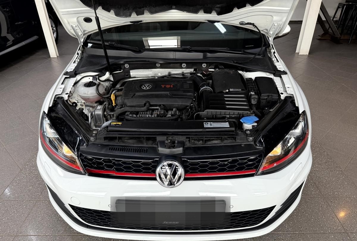 Volkswagen Golf VII GTI BMT DSG Pano Dynaudio PDC  foto 16