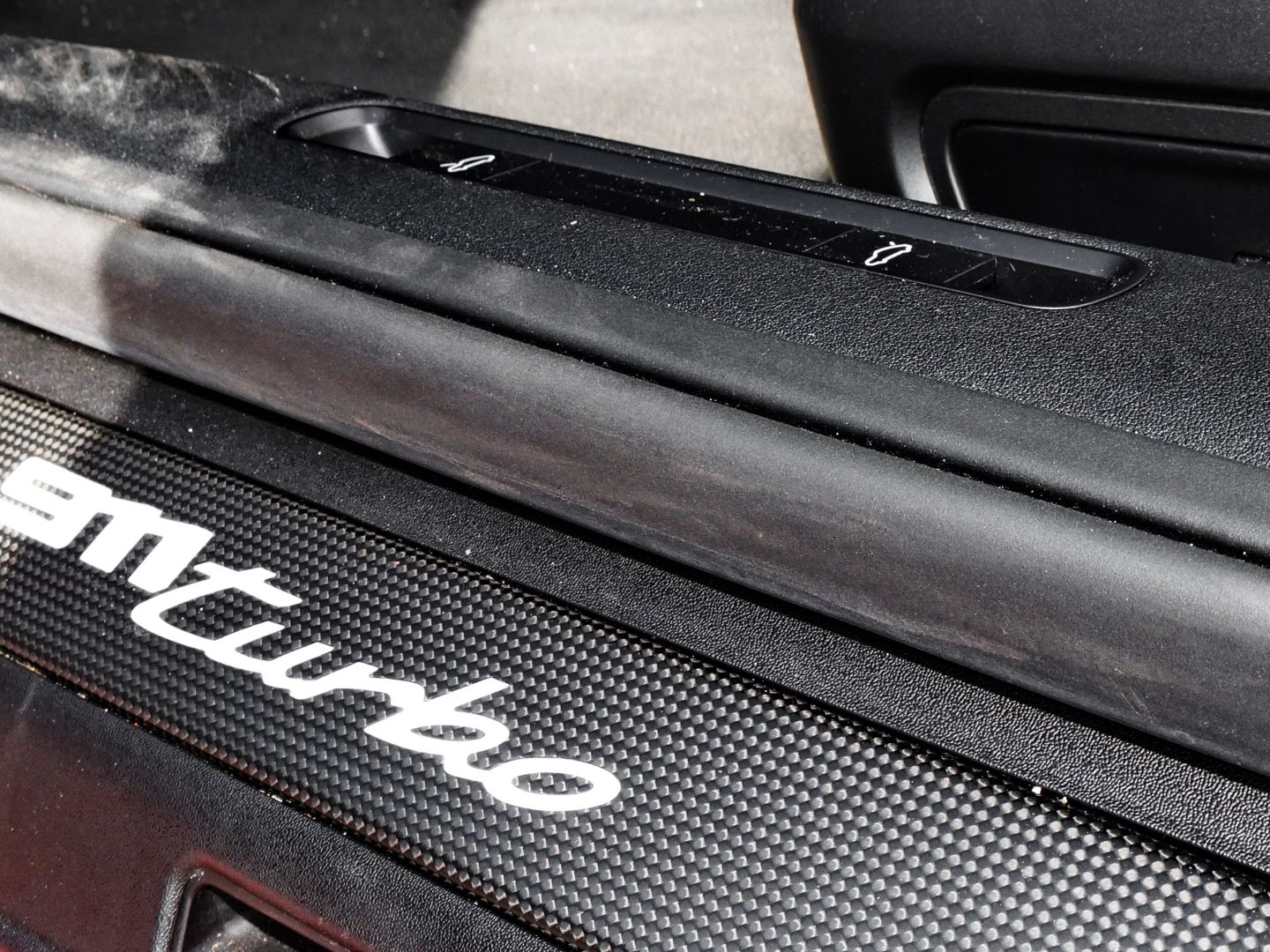 Porsche 911 992 Turbo Cabriolet lava/Burmester/Lift/ foto 20