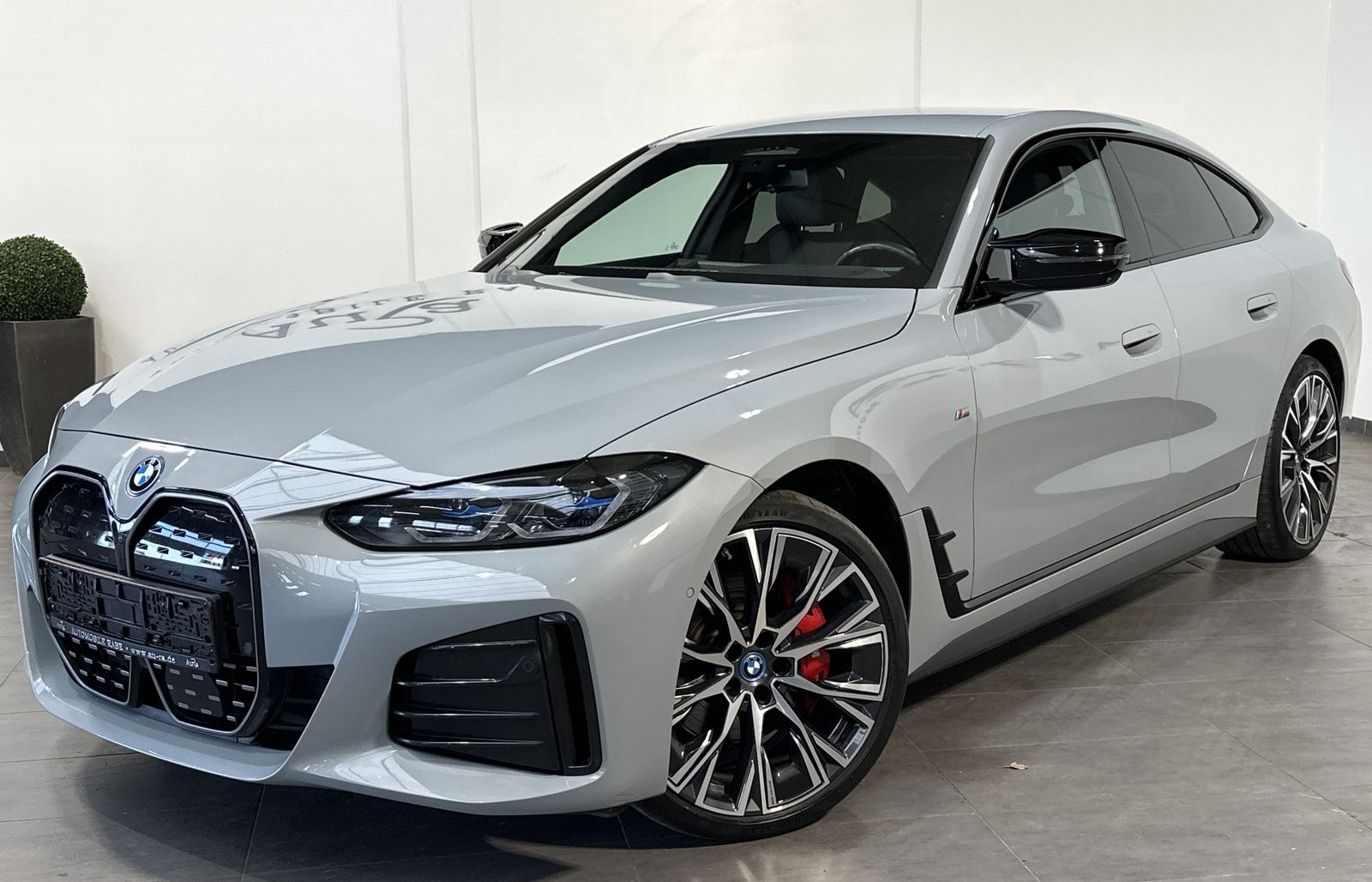 BMW i4 M50 Gran Coupé NAV+LASER+360°+ACC+20ZOLL+H&K foto 2