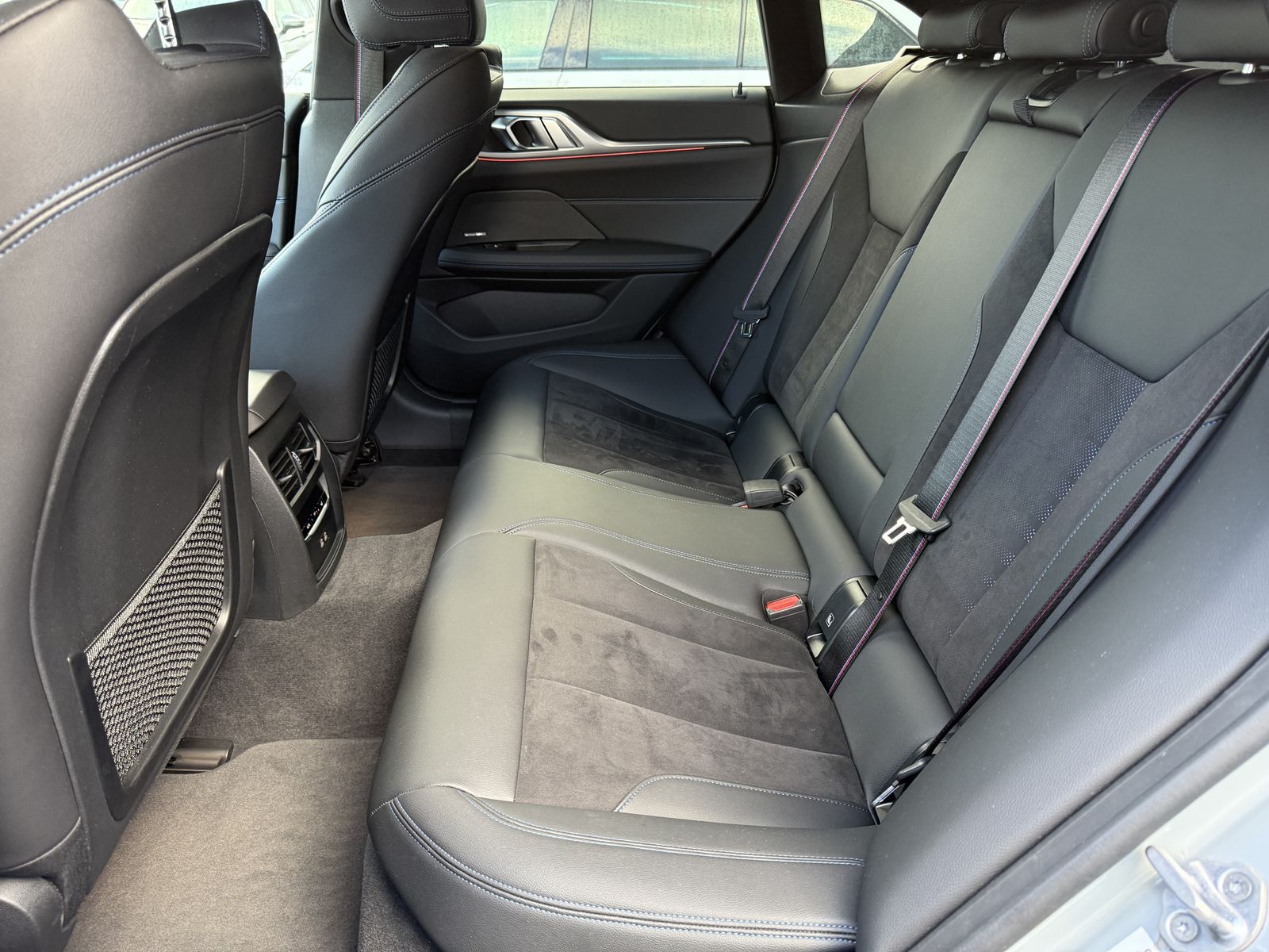 BMW i4 M50 Gran Coupé NAV+LASER+360°+ACC+20ZOLL+H&K foto 10