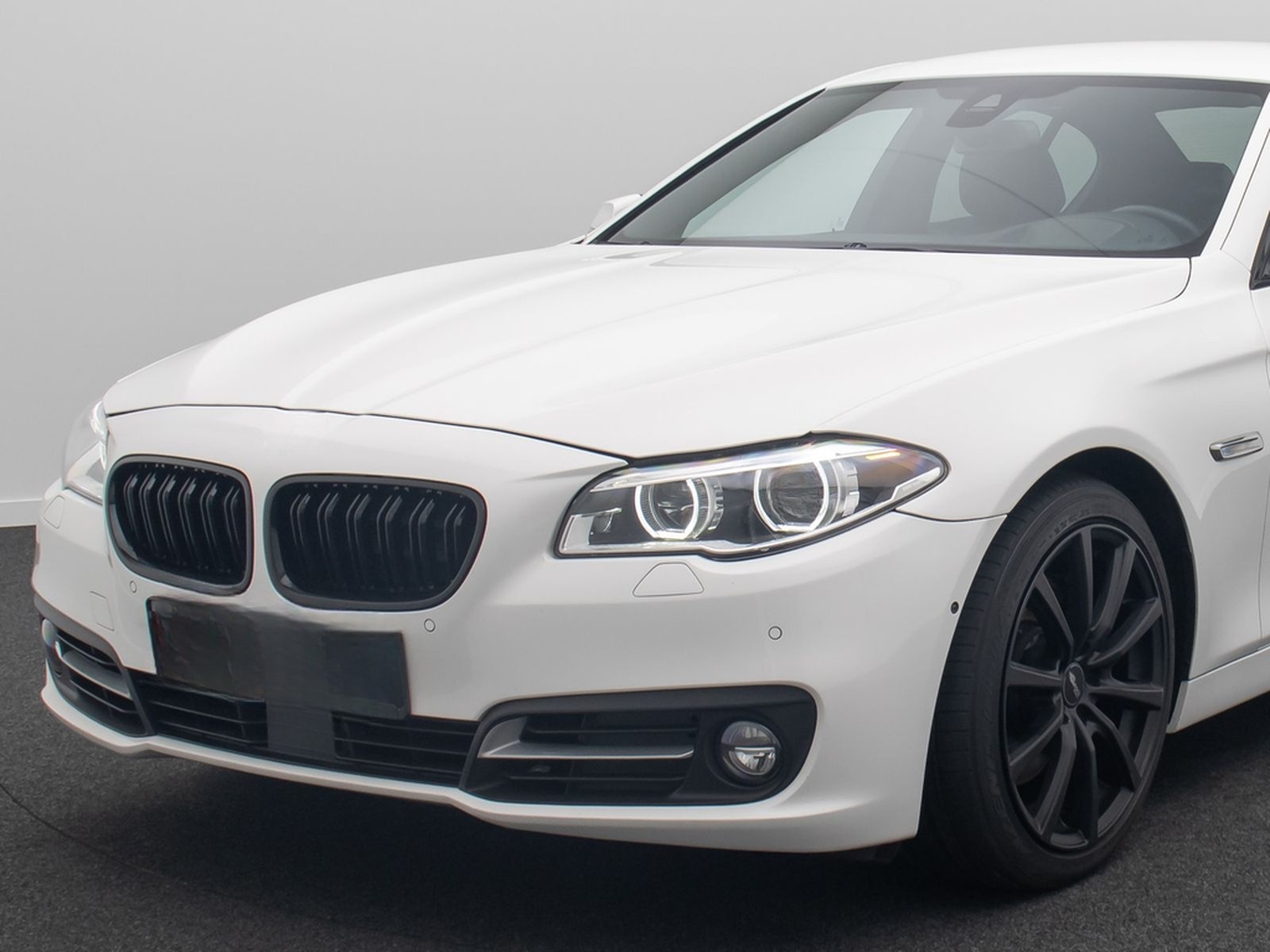 BMW 535i Activehybrid5 HUD DAB H/K 360°Sport SoftCl foto 17