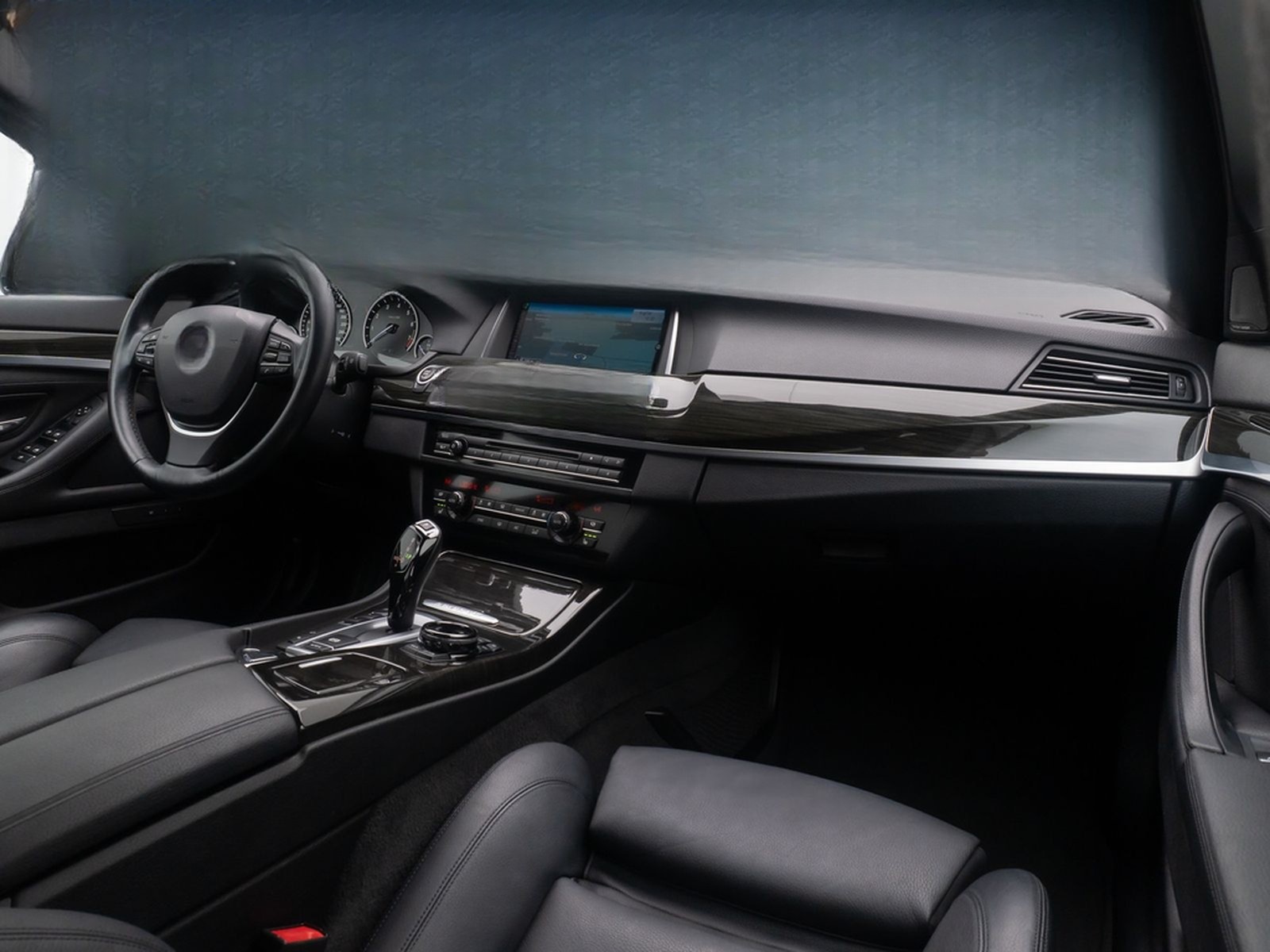 BMW 535i Activehybrid5 HUD DAB H/K 360°Sport SoftCl foto 39