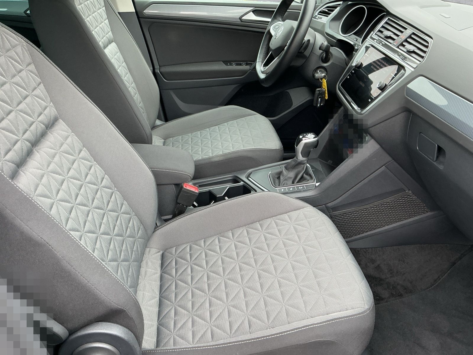 Volkswagen Tiguan 1.5 TSI DSG LIFE LED+NAVI+ACC+SHZ+AHK+PLA foto 13