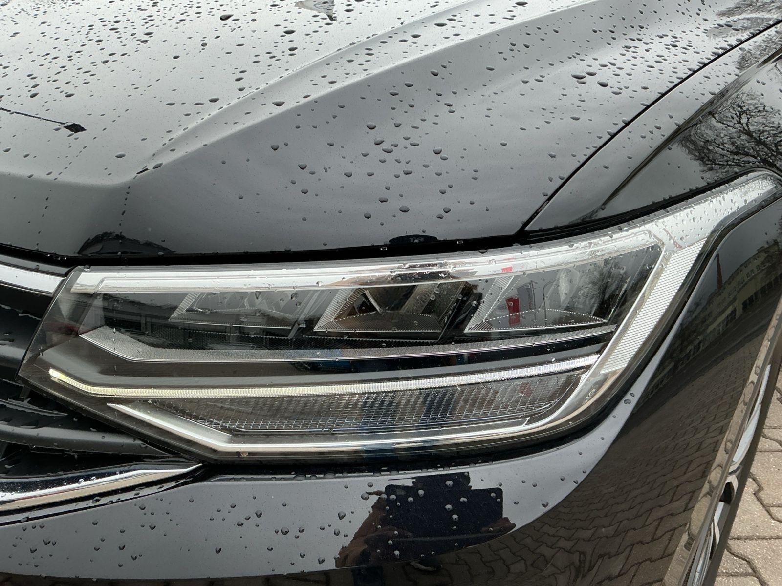 Volkswagen Tiguan 1.5 TSI DSG LIFE LED+NAVI+ACC+SHZ+AHK+PLA foto 17