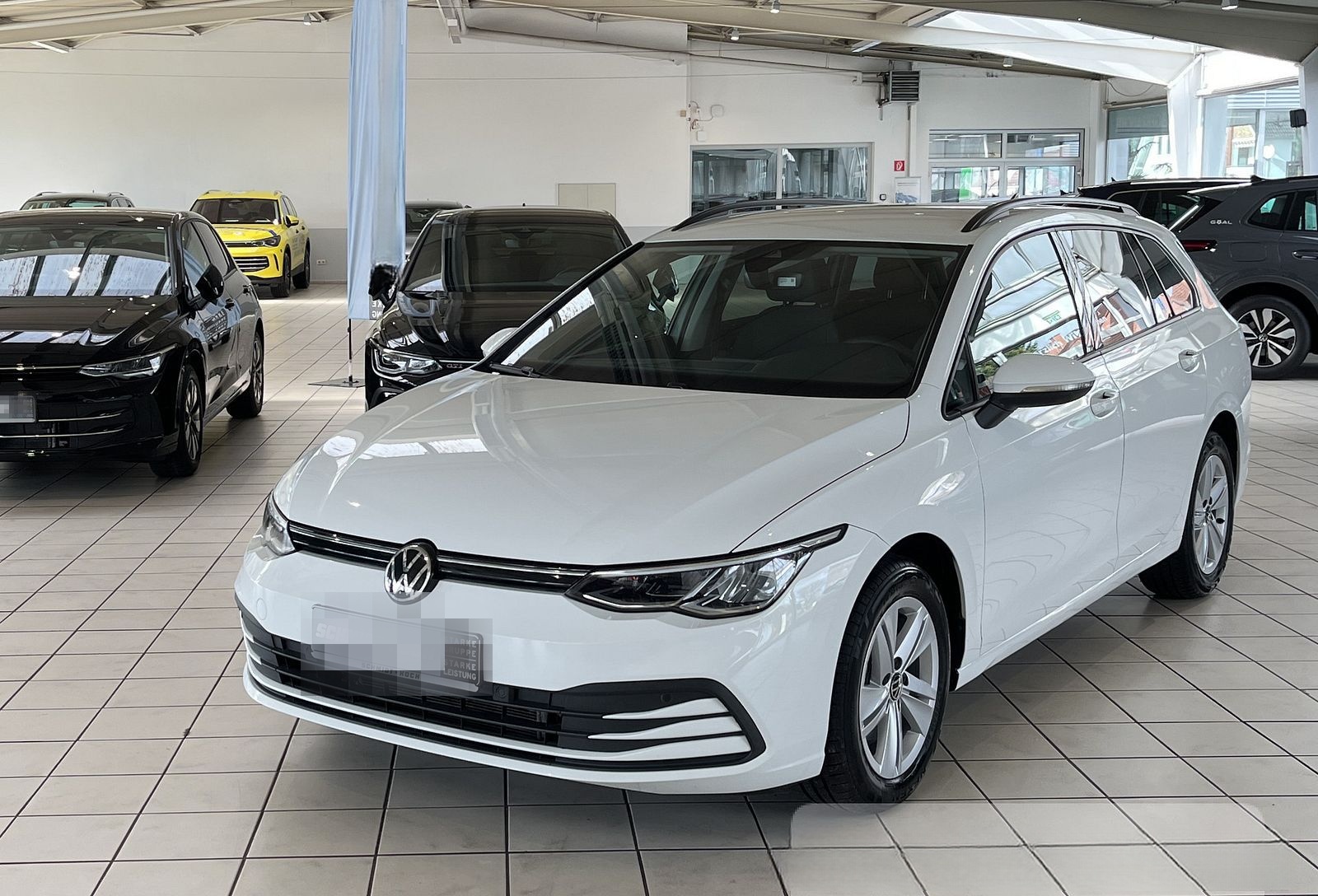 Volkswagen Golf VIII Variant 2.0 TDI Life DSG LED-Scheinw. foto 2