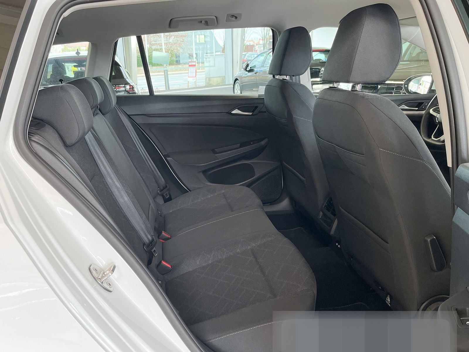 Volkswagen Golf VIII Variant 2.0 TDI Life DSG LED-Scheinw. foto 8