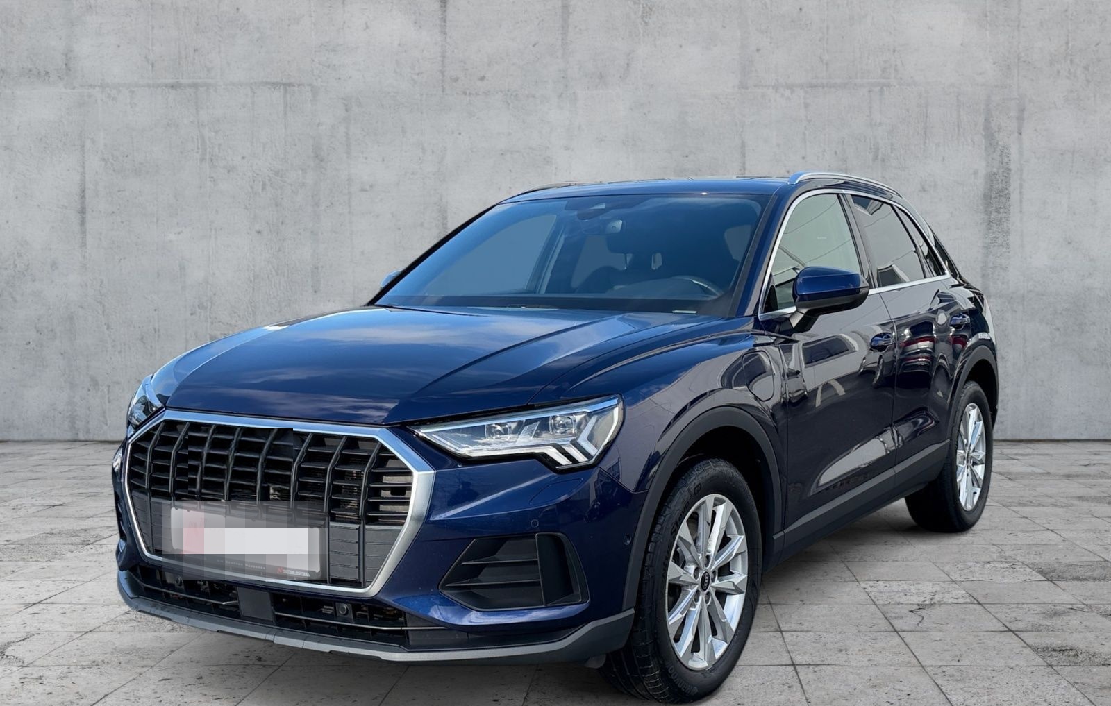Audi Q3 45 TFSI e S-TR MATRIX+NAVI+SONOS+GRA+AHK+PANO foto 2