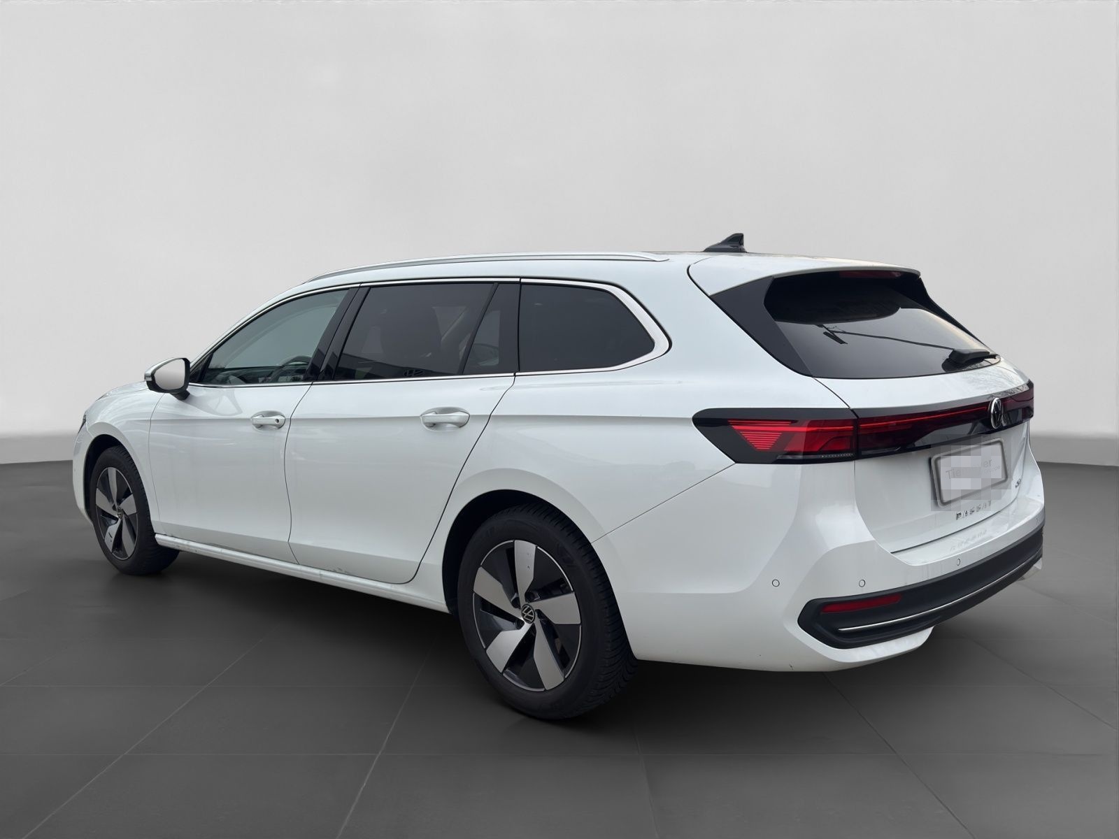 Volkswagen Passat Variant 1.5 eTSI DSG BUSINESS LM17 ASSIST foto 21