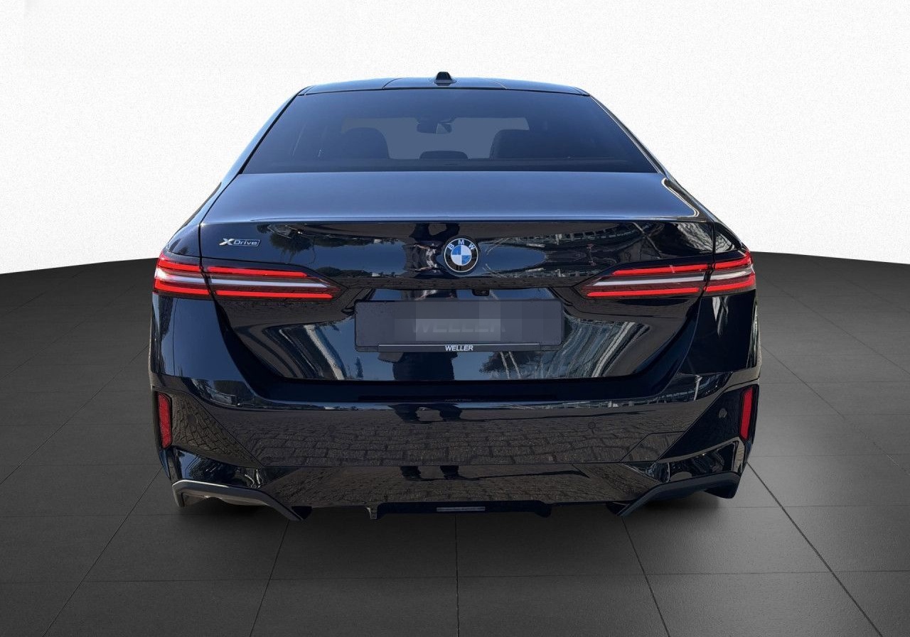 BMW 540d xDrive MSPORT B&W,Pano,AdpLED,DAPro,PAPro foto 9