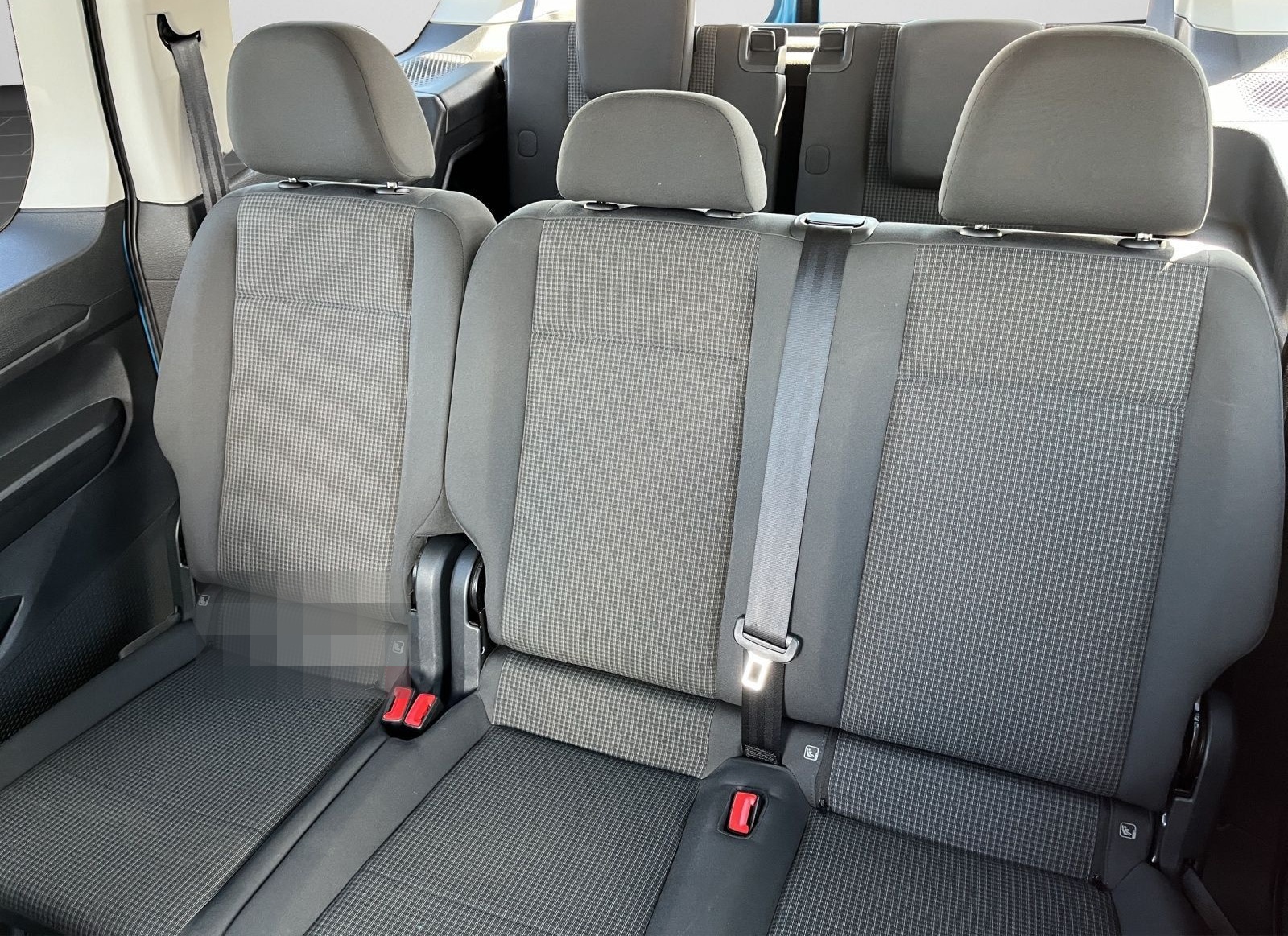 Volkswagen Caddy Maxi 1.5 TSI DSG 7-Sitzer CARPLAY RFK EPH foto 14