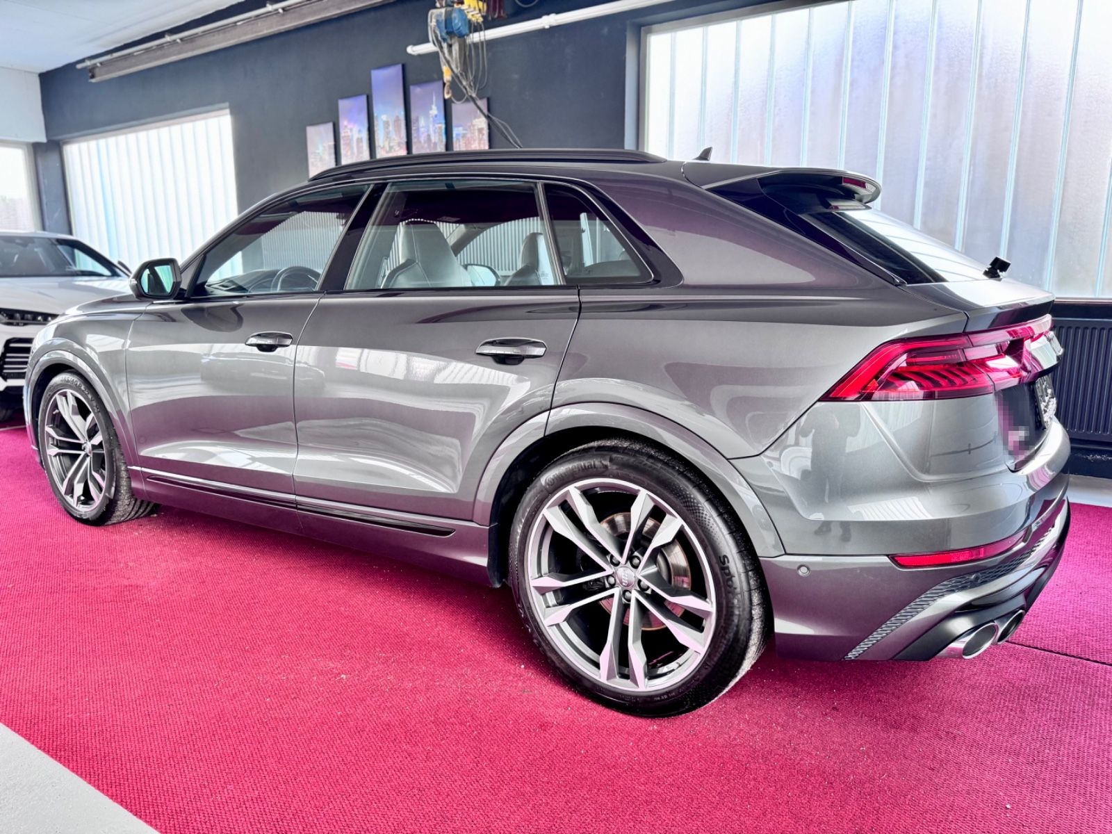 Audi SQ8 TDI Matrix 360° Raute ACC Luft B&O Keyles 22 foto 8